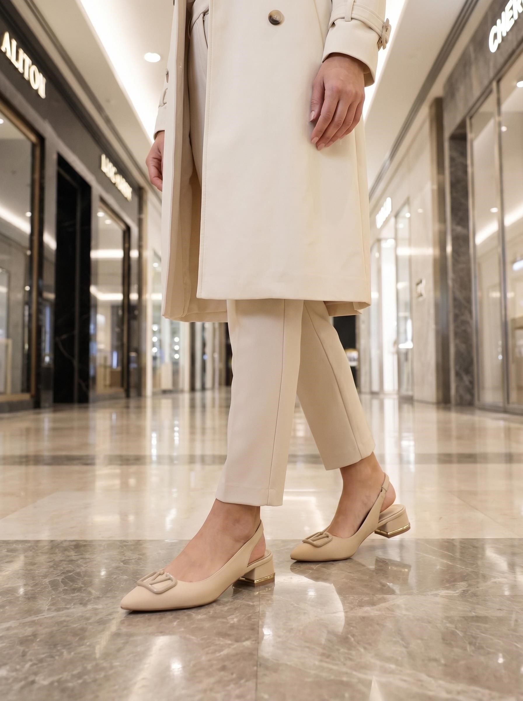 Nesil Shoes Ceylan 801 Ten Saten Tokalı Kadın Sandalet