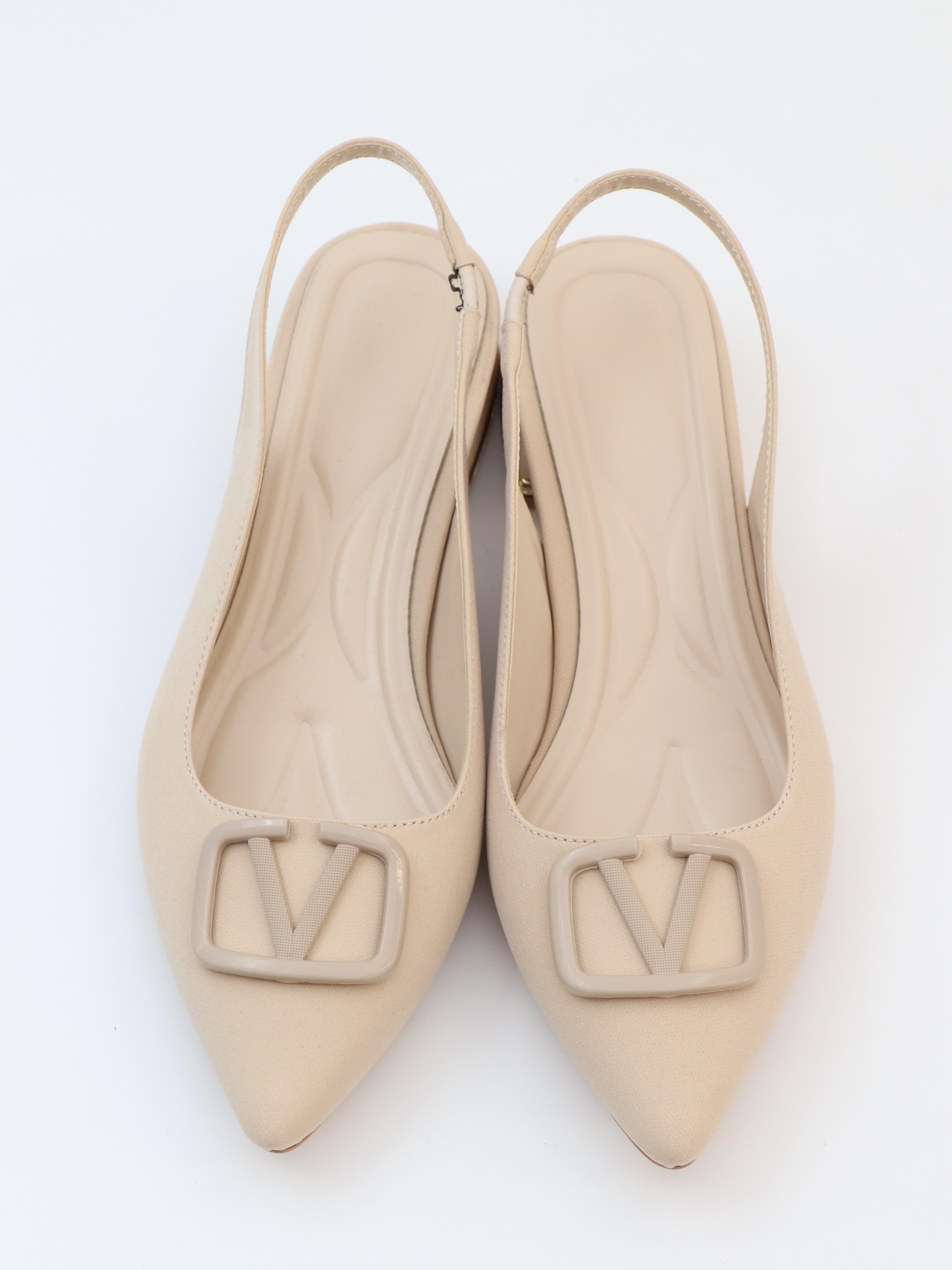 Nesil Shoes Ceylan 801 Ten Saten Tokalı Kadın Sandalet