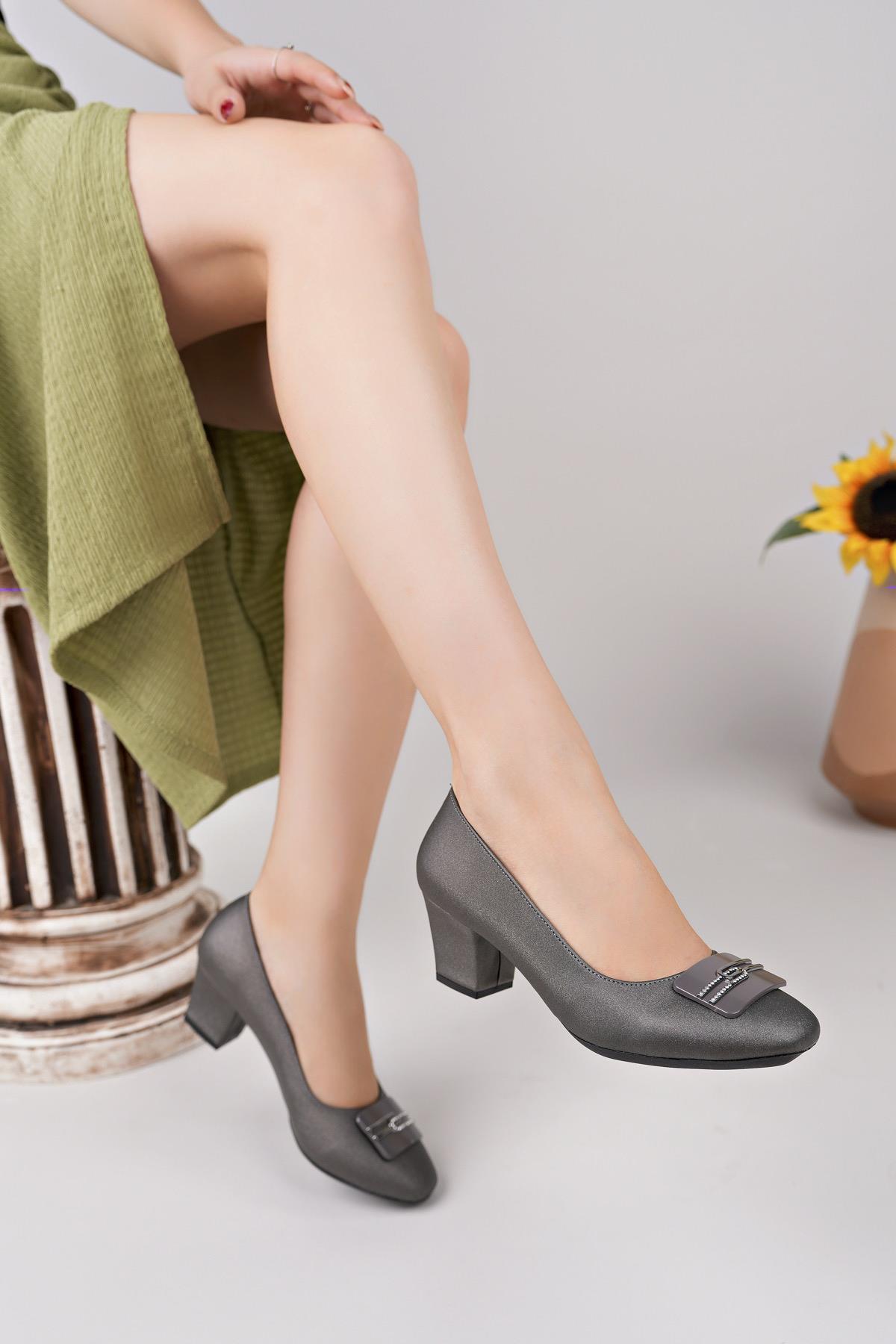Nesil Shoes Desca 260 Platin Virgin Topuklu Kadın Ayakkabı