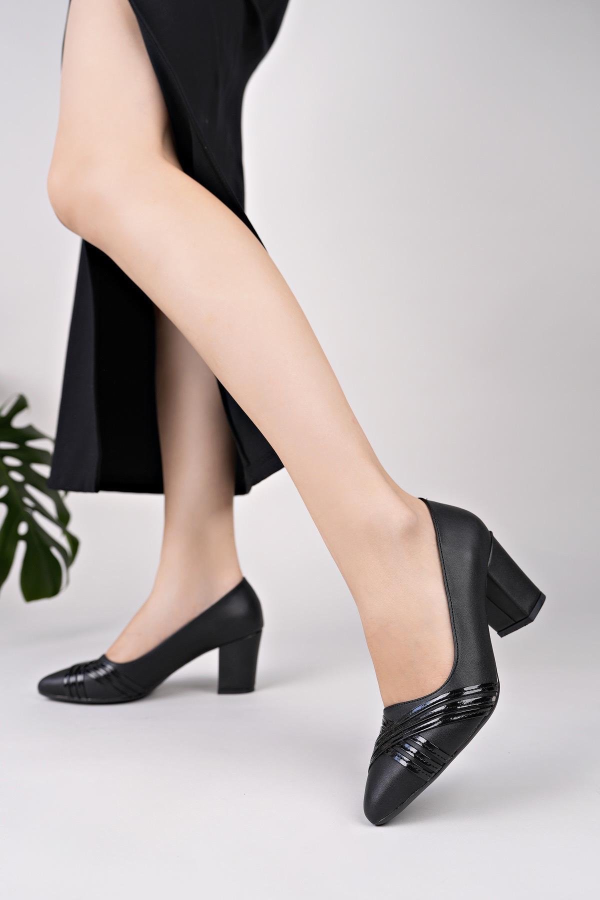 Nesil Shoes Desca 616 Siyah Topuklu Kadın Ayakkabı