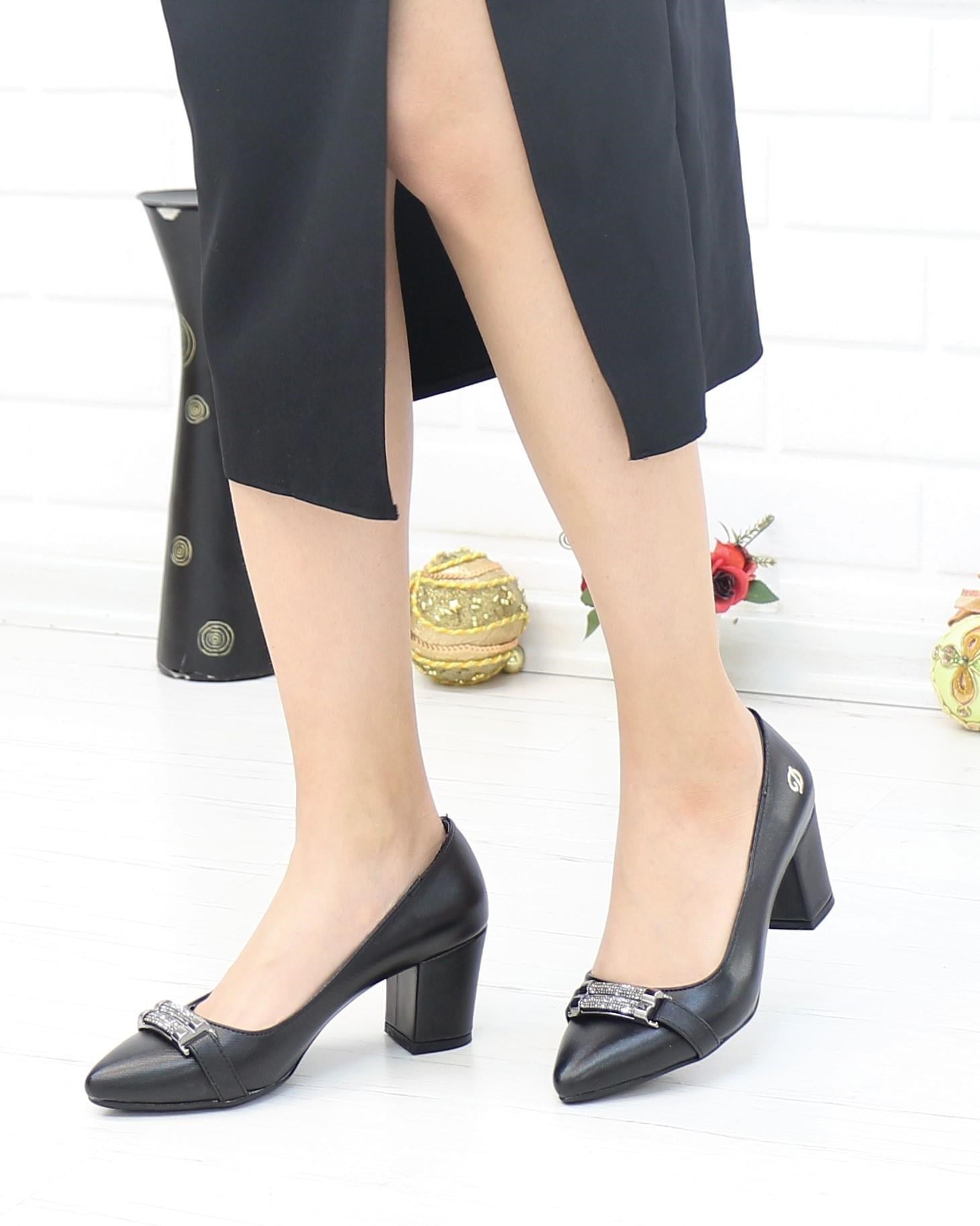 Nesil Shoes Desca 617 Siyah Topuklu Kadın Ayakkabı