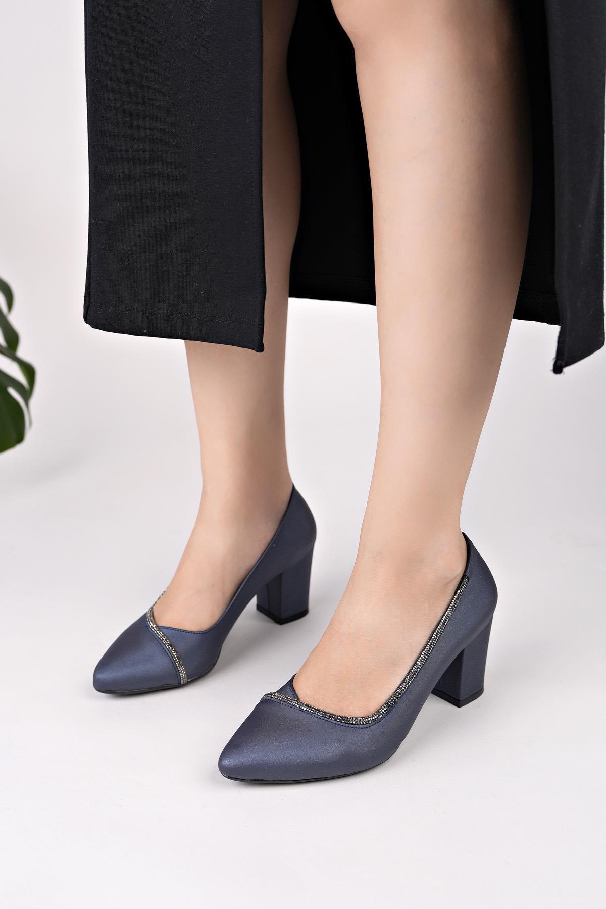 Nesil Shoes Desca 660 Lacivert Virgin Topuklu Kadın Ayakkabı