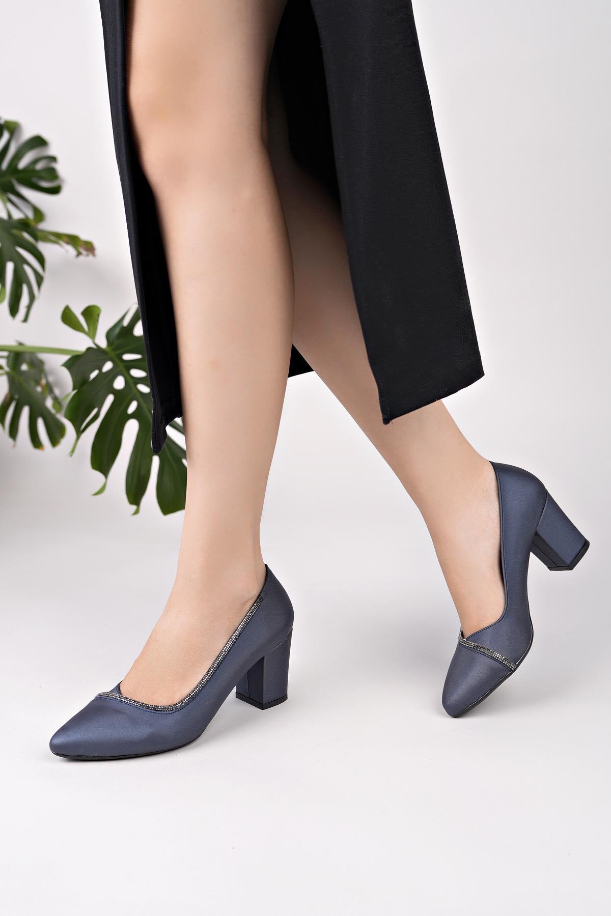 Nesil Shoes Desca 660 Lacivert Virgin Topuklu Kadın Ayakkabı