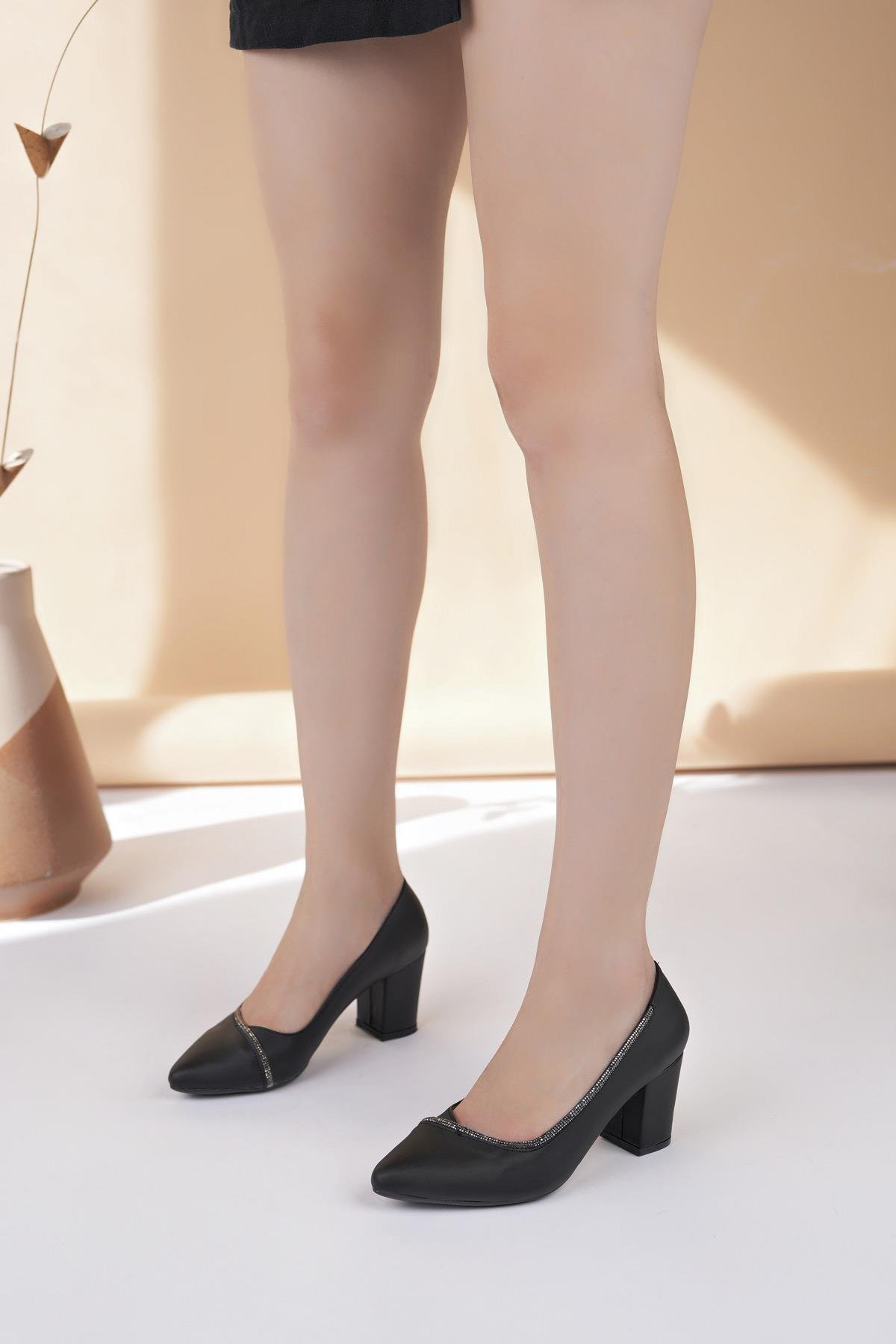 Nesil Shoes Desca 660 Siyah Virgin Topuklu Kadın Ayakkabı