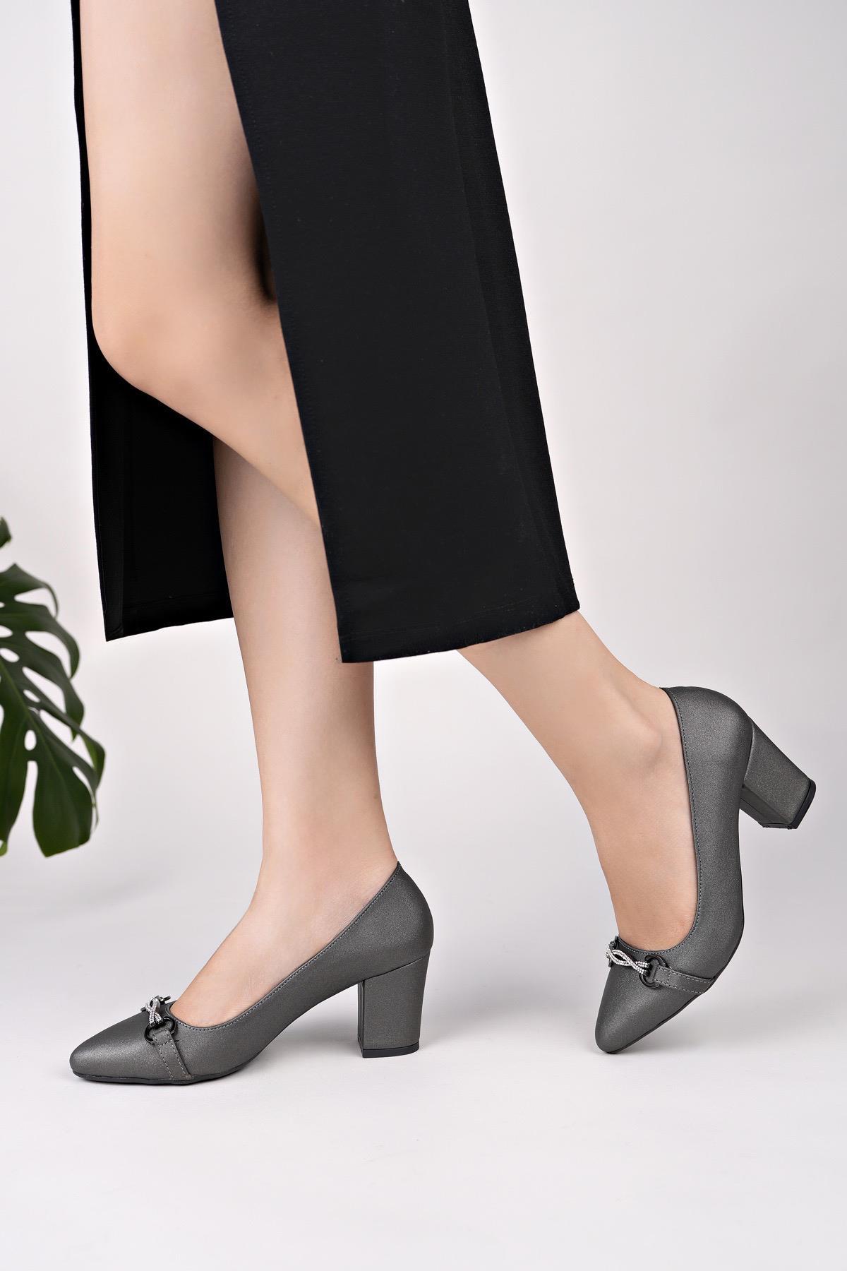 Nesil Shoes Desca 662 Platin Virgin Topuklu Kadın Ayakkabı