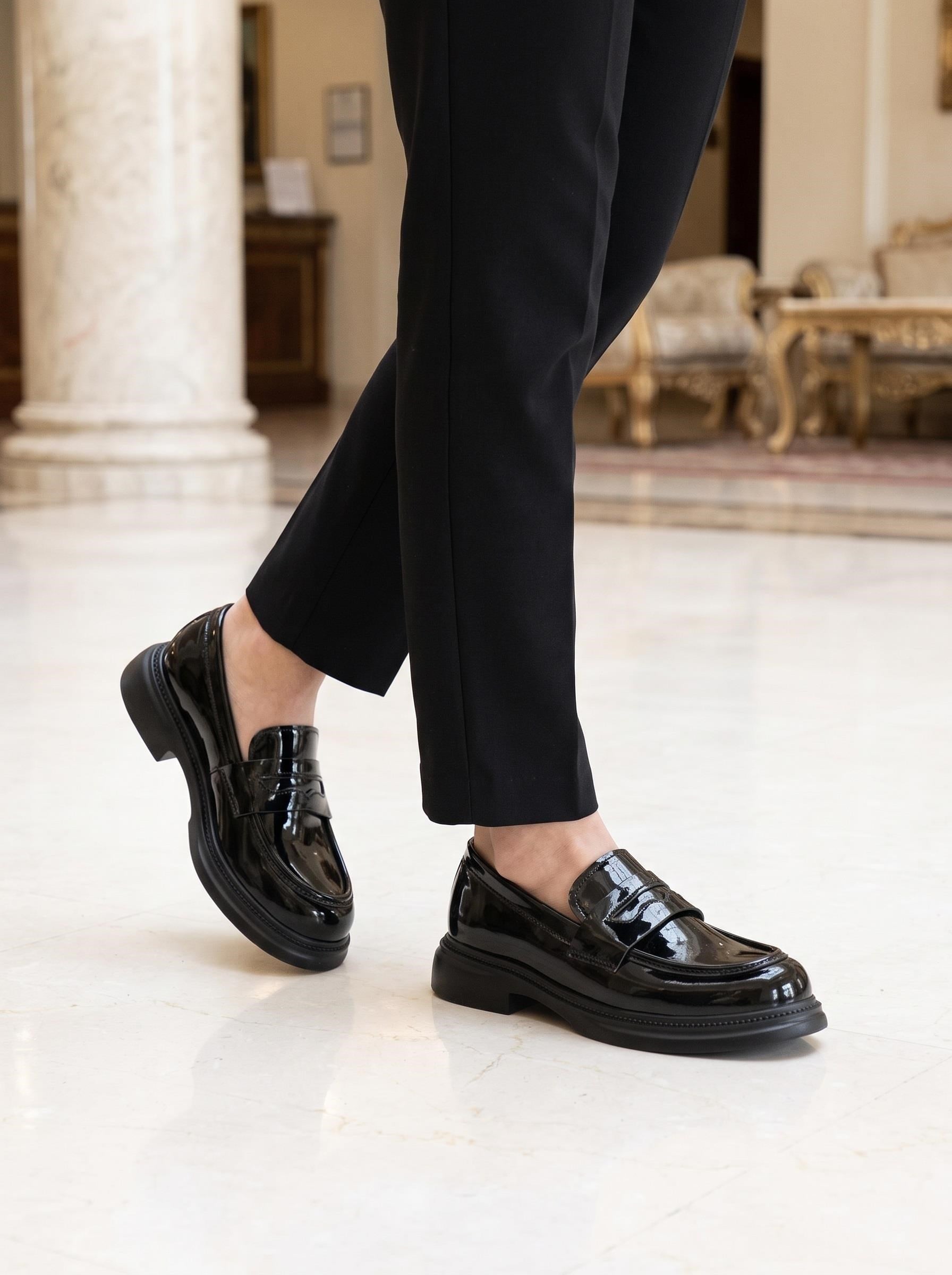 Nesil Shoes Dvm 2530 Siyah Rugan Maskulen Kadın Loafer