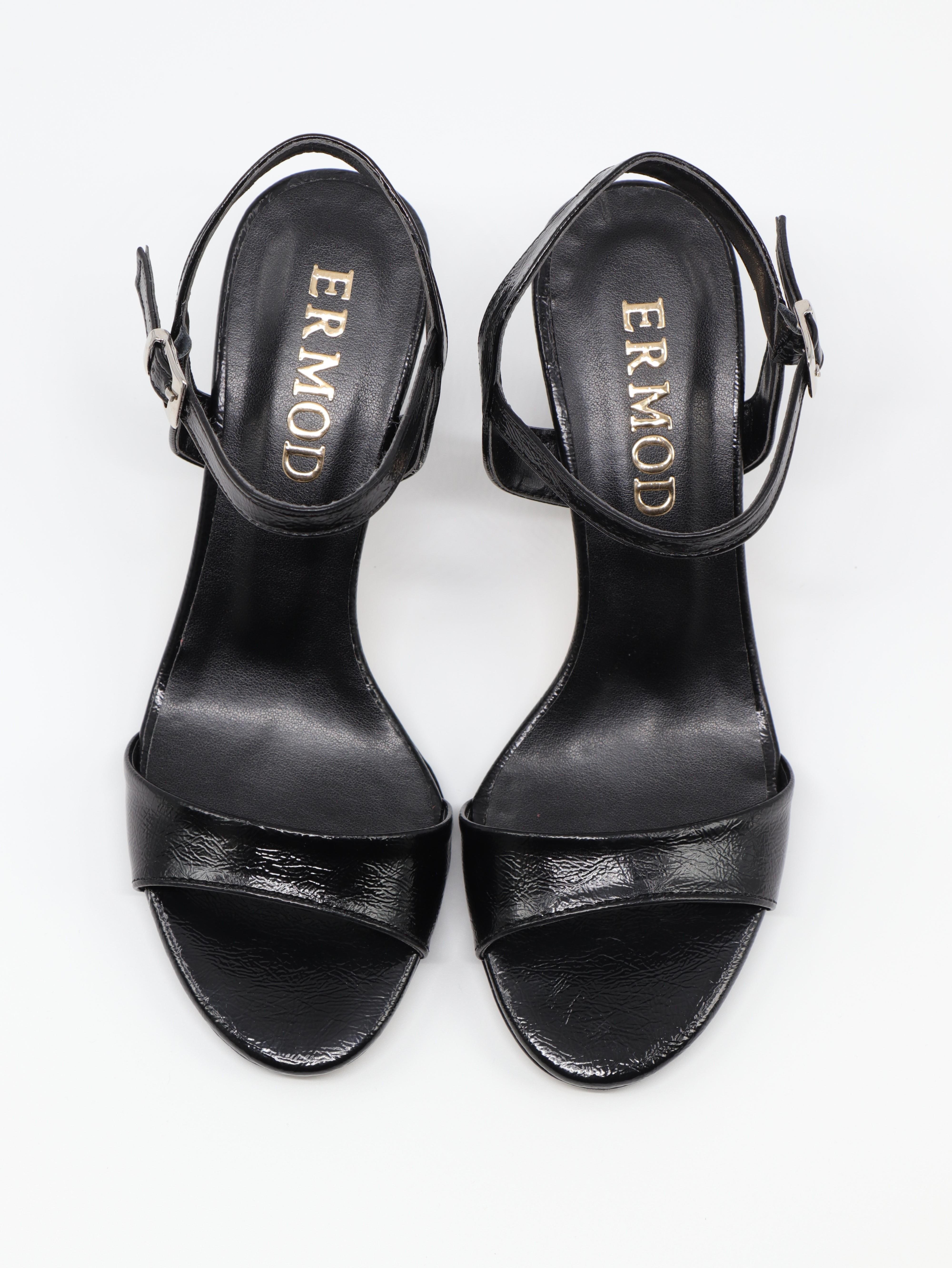 Nesil Shoes Ermod 1465 Siyah Topuklu Tek Bant Kadın Sandalet