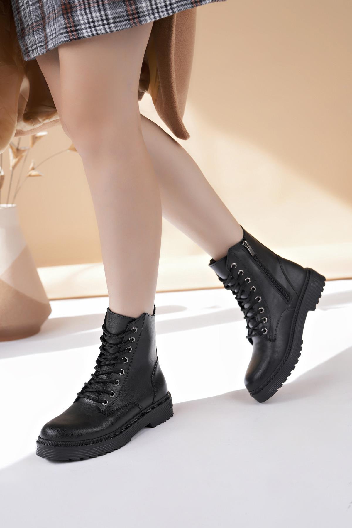 Nesil Shoes Ermod 615 Siyah Tabanı Dikişli Kadın Postal Bot