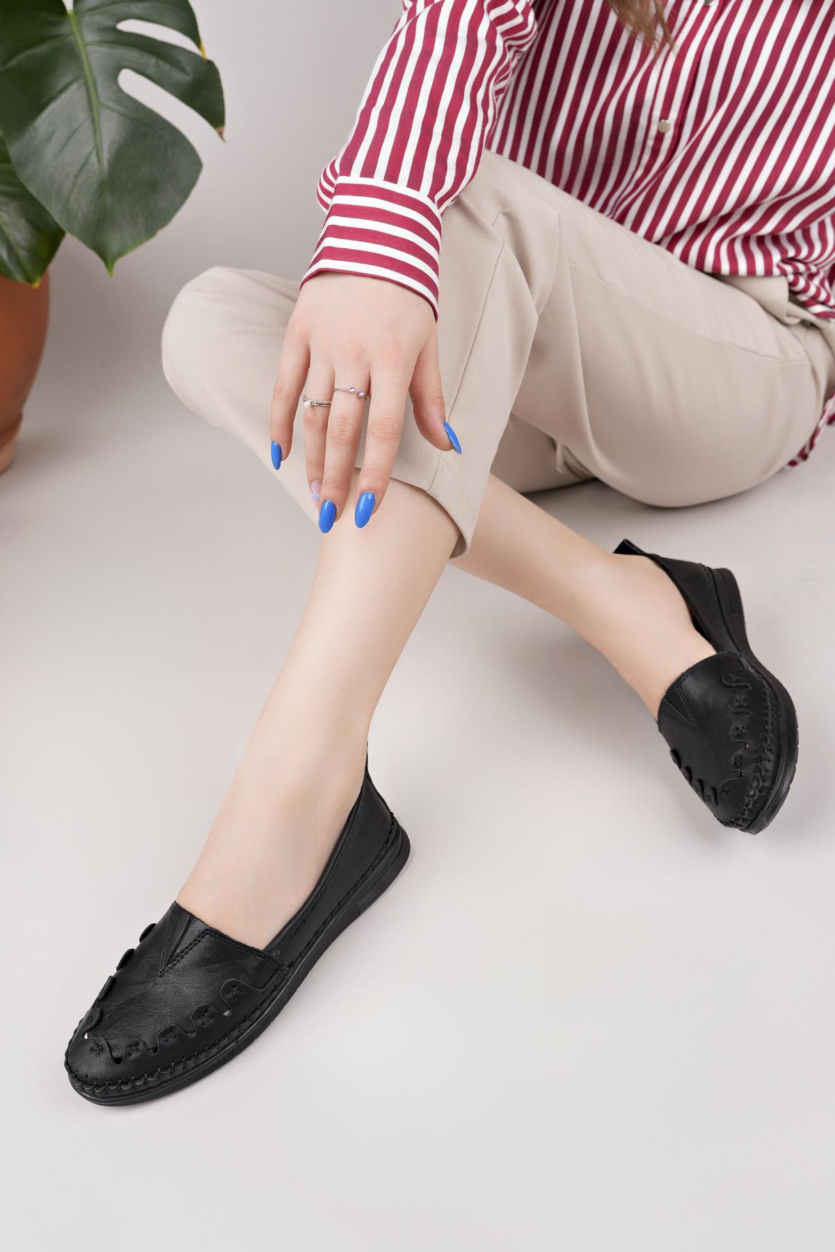 Nesil Shoes Knc 022 Siyah Hakiki Soft Deri Kadın Ayakkabı