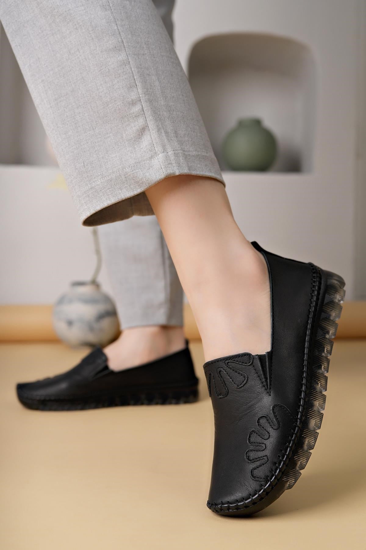 Nesil Shoes Knc 10 Siyah Hakiki Deri Şeffaf Taban Kadın Ayakkabı