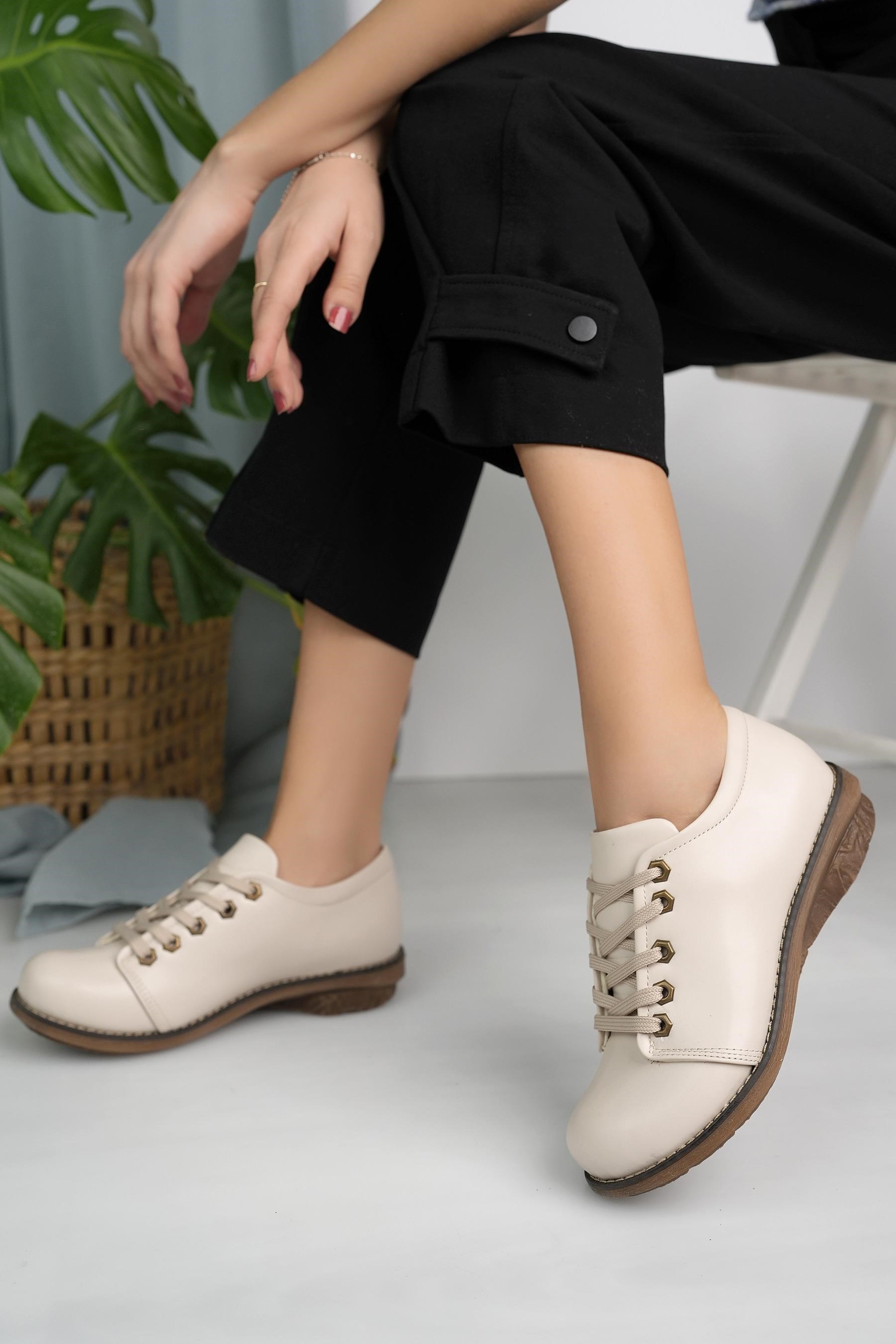 Nesil Shoes Mila 35 Ten Günlük Anatomik Kadın Ayakkabı