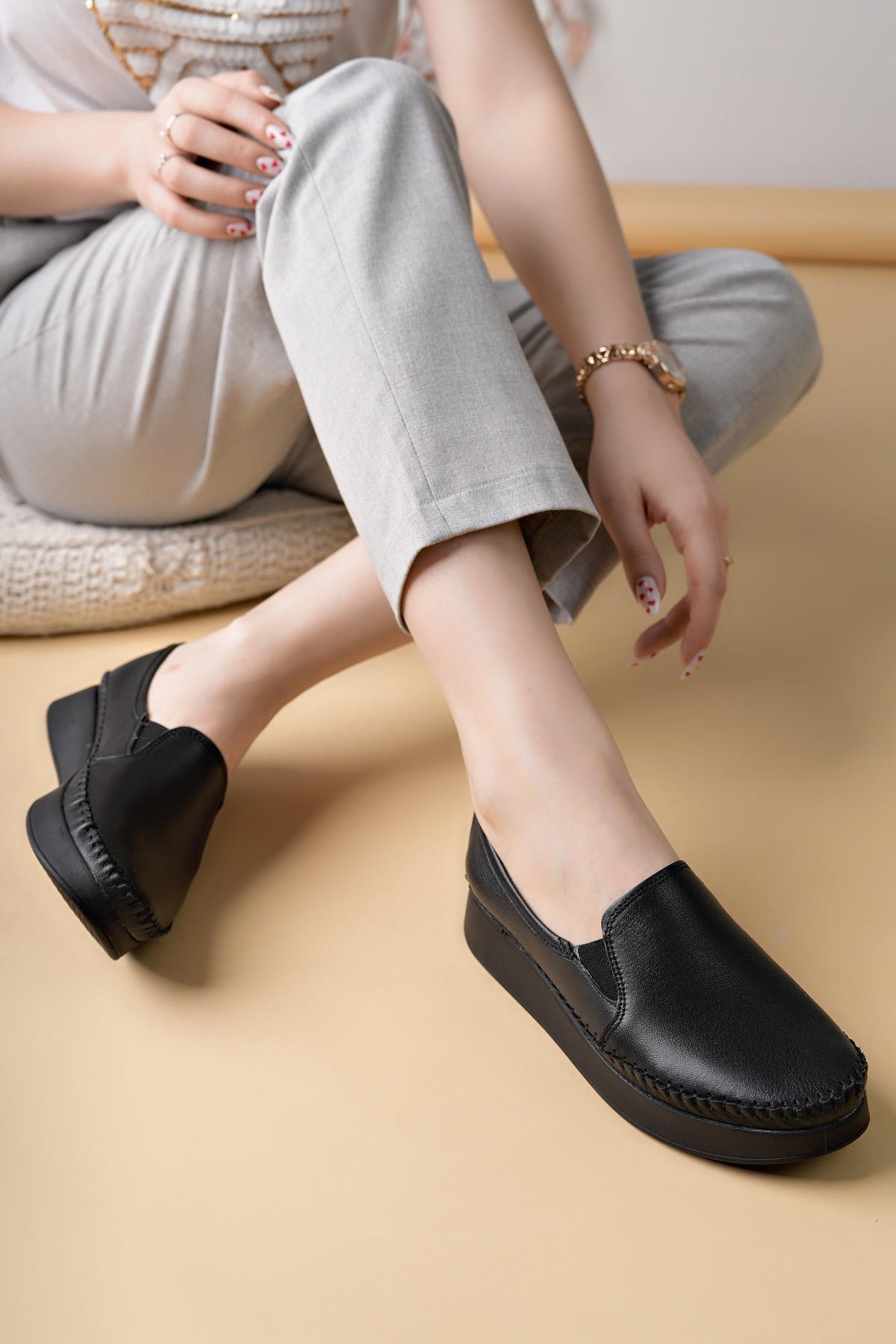 Nesil Shoes Miss 102 Siyah Hakiki Soft Deri Kadın Ayakkabı