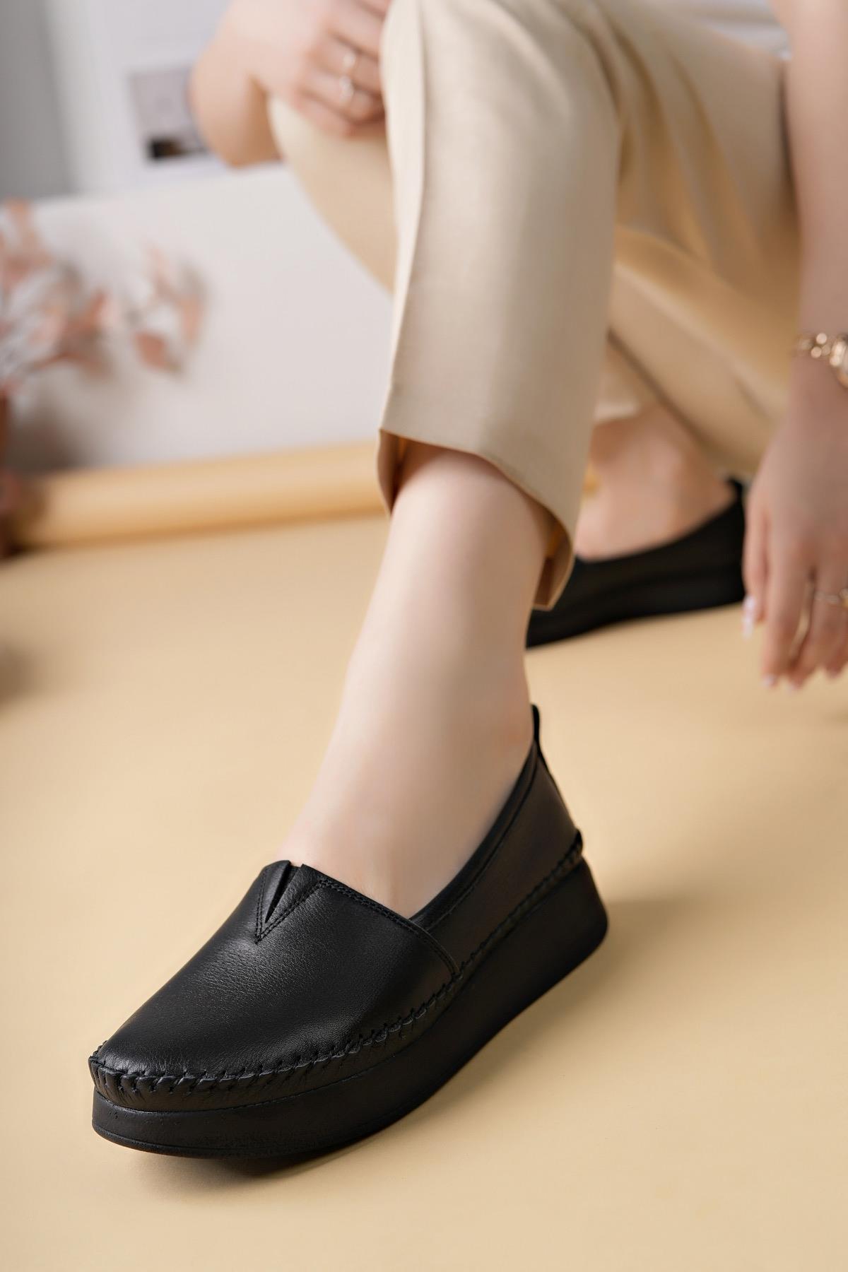 Nesil Shoes Miss 15 Siyah Hakiki Soft Deri Kadın Ayakkabı