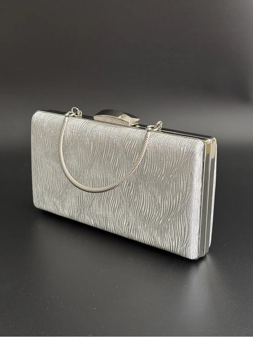 Nesil Shoes Mono 273 Gümüş Dalgalı Abiye Bayan El Çantası