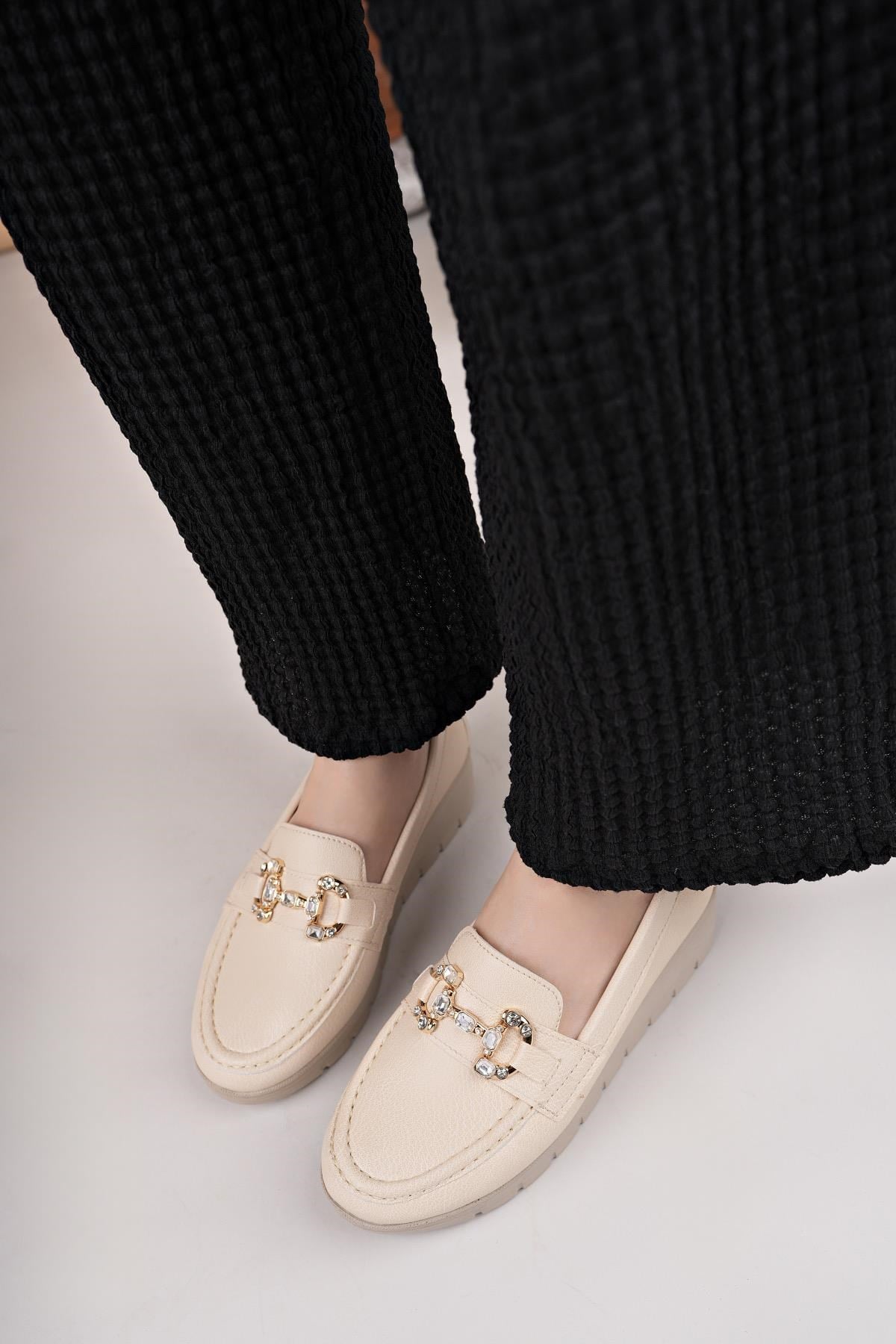 Nesil Shoes Neyna 1047 Bej Dolgu Topuk Kadın Ayakkabı