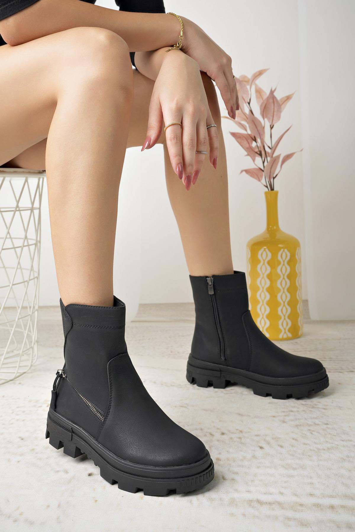 Nesil Shoes Neyna 1330 Siyah Zümrüt Fermuarlı Kadın Bot