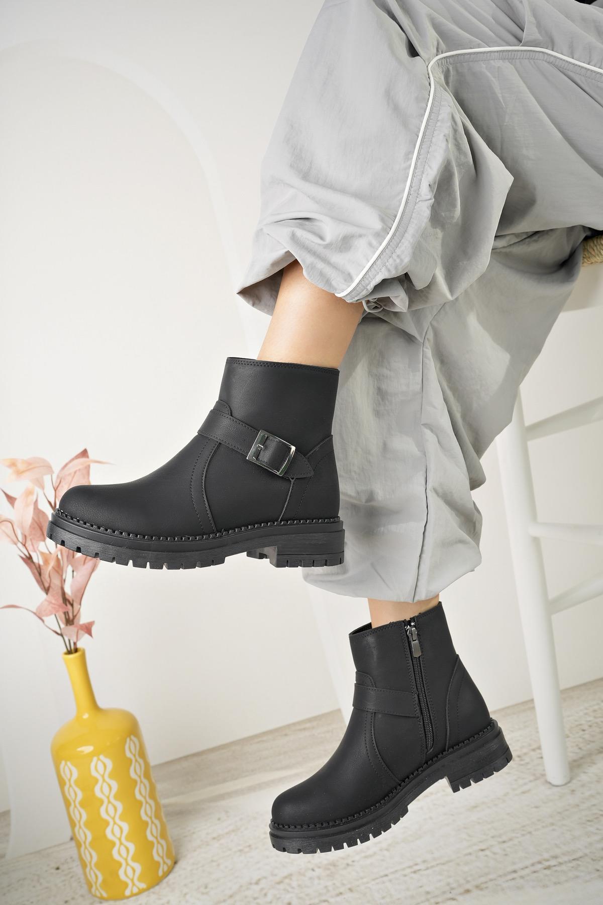 Nesil Shoes Neyna 624 Siyah Zümrüt Fermuarlı Kadın Bot