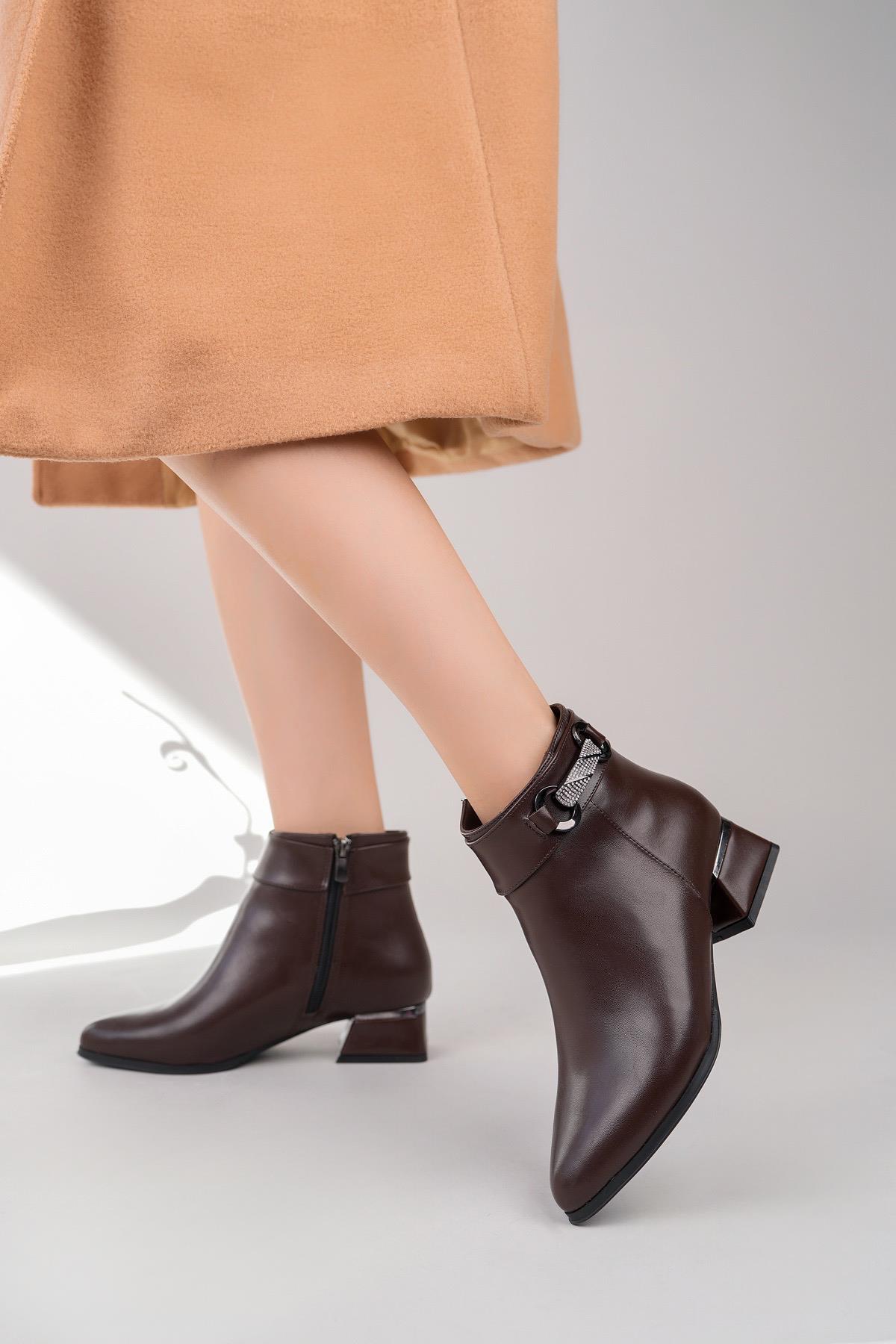 Nesil Shoes Özma 711 Kahve Topuklu Kışlık Kadın Bot