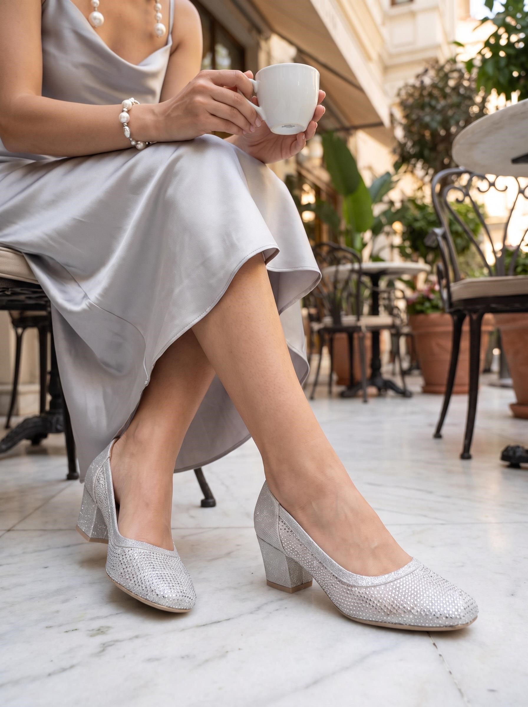 Nesil Shoes Özma 970 Gümüş Topuklu Taşlı Kadın Ayakkabı