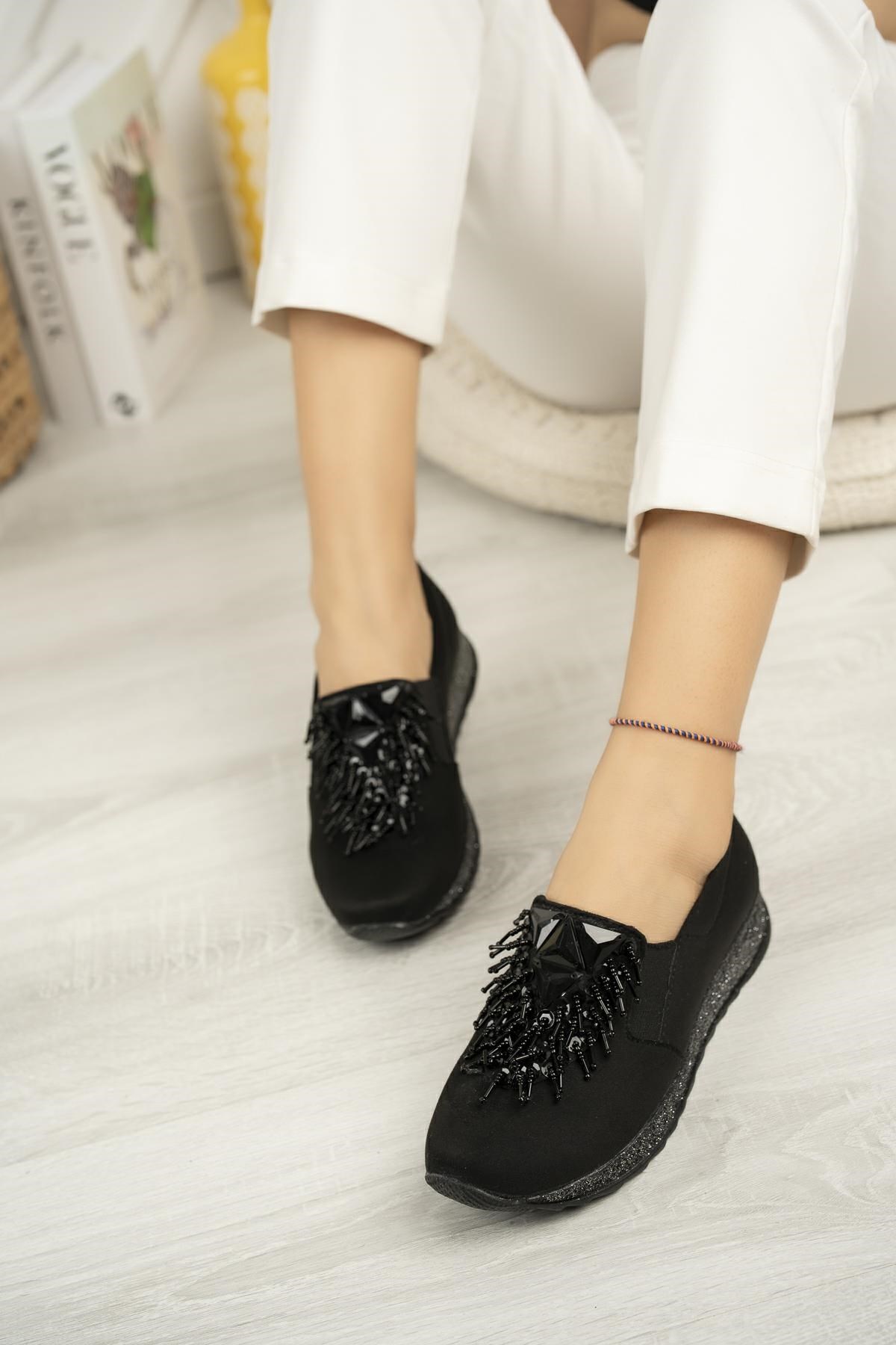 Nesil Shoes Sdf 332 Siyah Süet Taşlı Kadın Ayakkabı