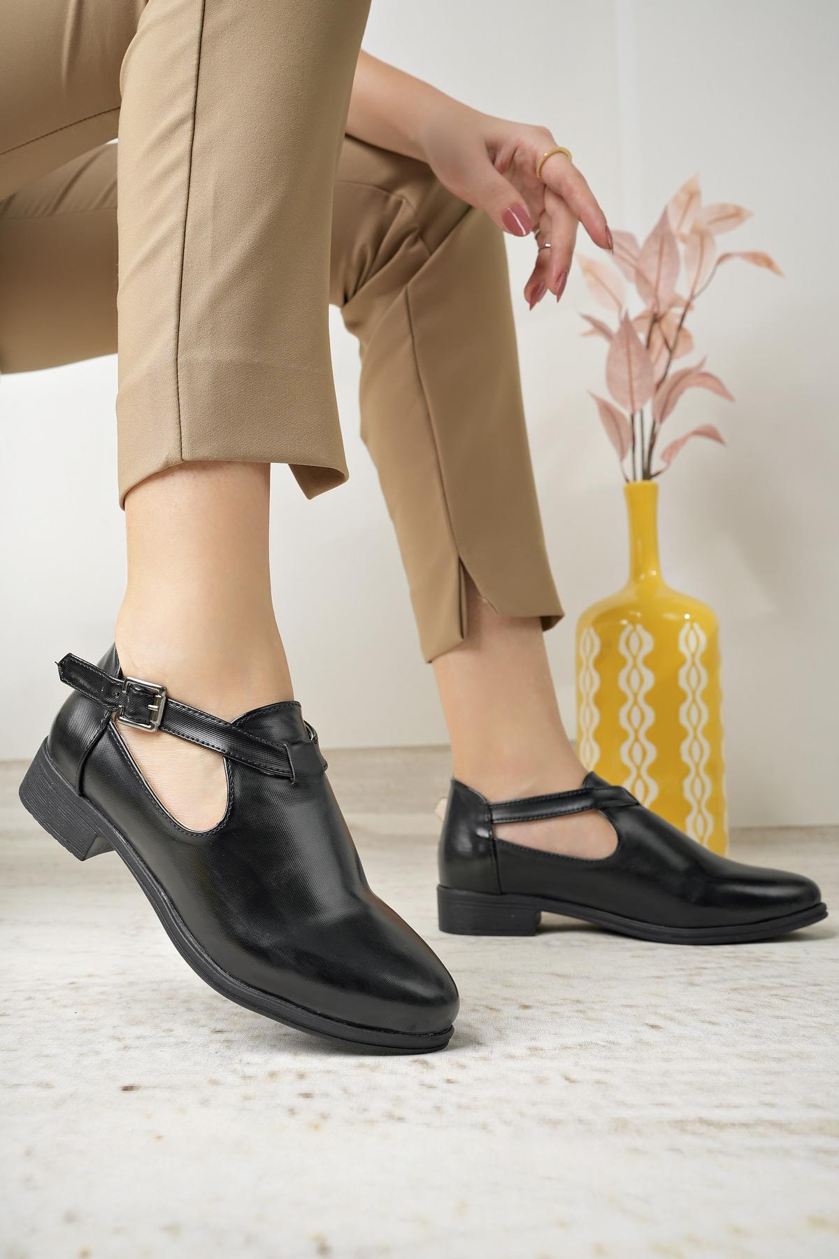 Nesil Shoes Sdf 401 Siyah Saten Tokalı Kadın Babet
