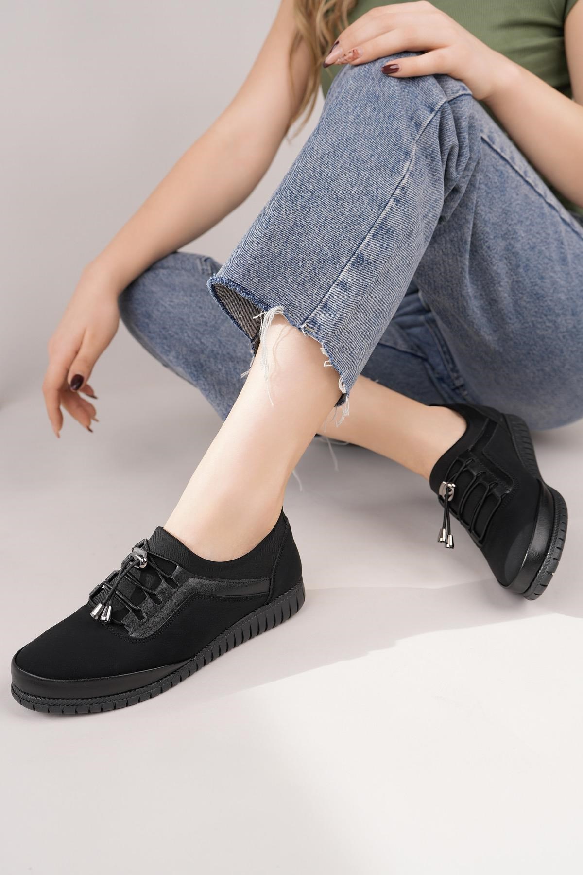 Nesil Shoes Sdf 702-1 Siyah Zümrüt Lastik Bağcıklı Kadın Ayakkabı