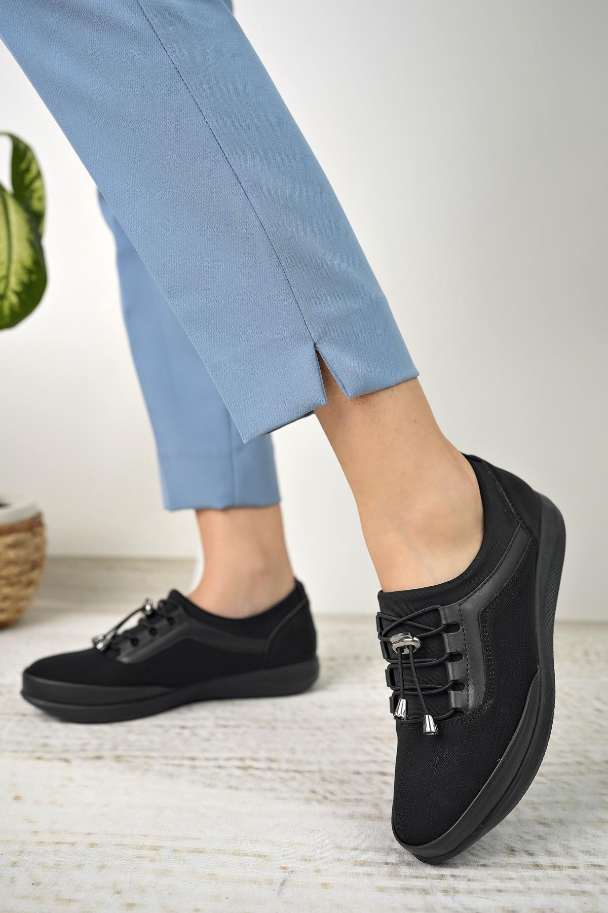 Nesil Shoes Sdf 702 Siyah Kot Anatomik Kadın Ayakkabı