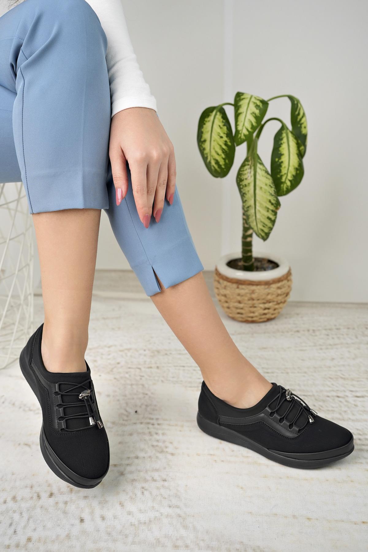 Nesil Shoes Sdf 702 Siyah Kot Anatomik Kadın Ayakkabı