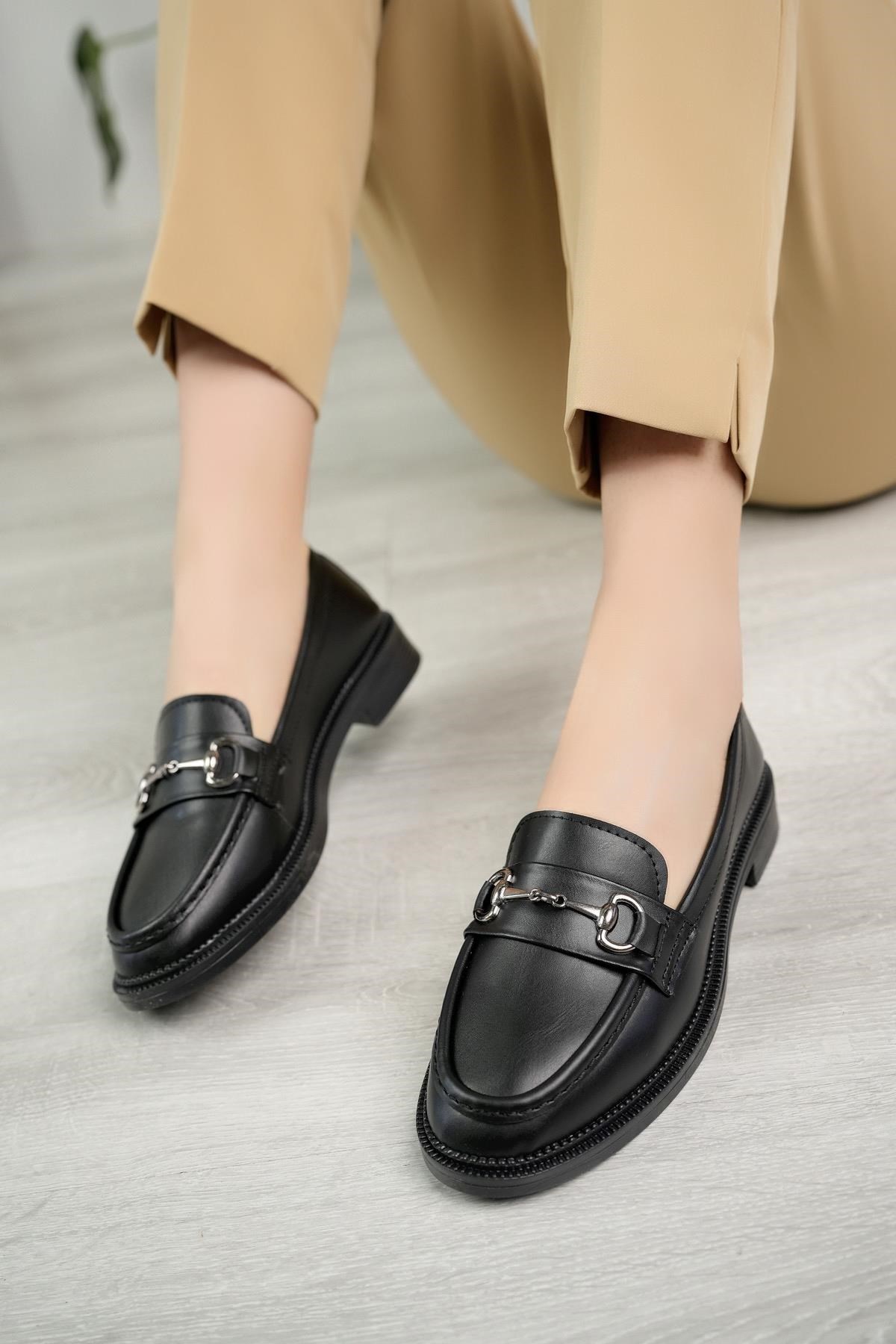 Nesil Shoes Süha 203 Siyah Anatomik Kadın Lofer
