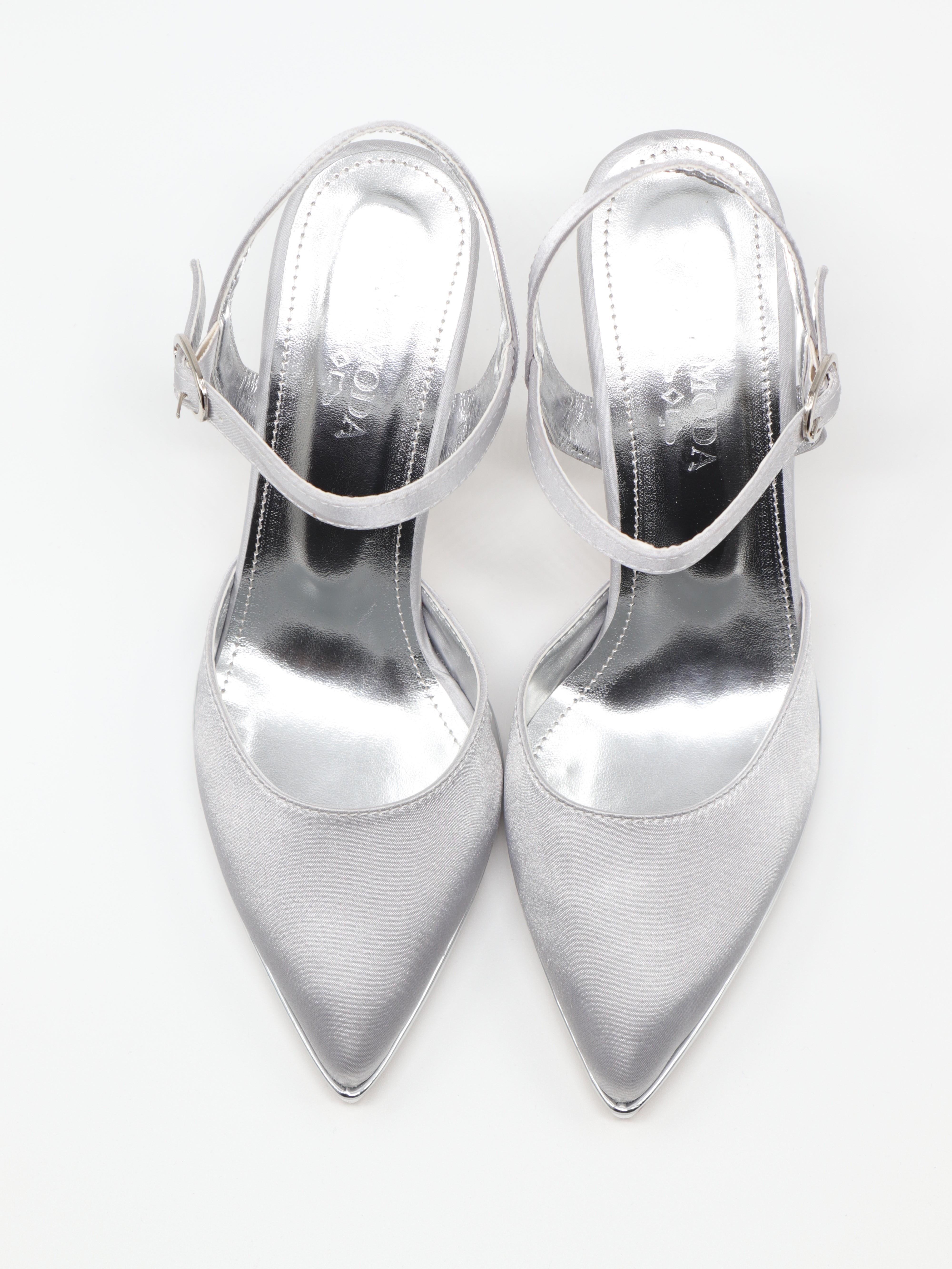 Nesil Shoes Uraz 600 Gümüş Saten Arkası Açık Topuklu Kadın Ayakkabı