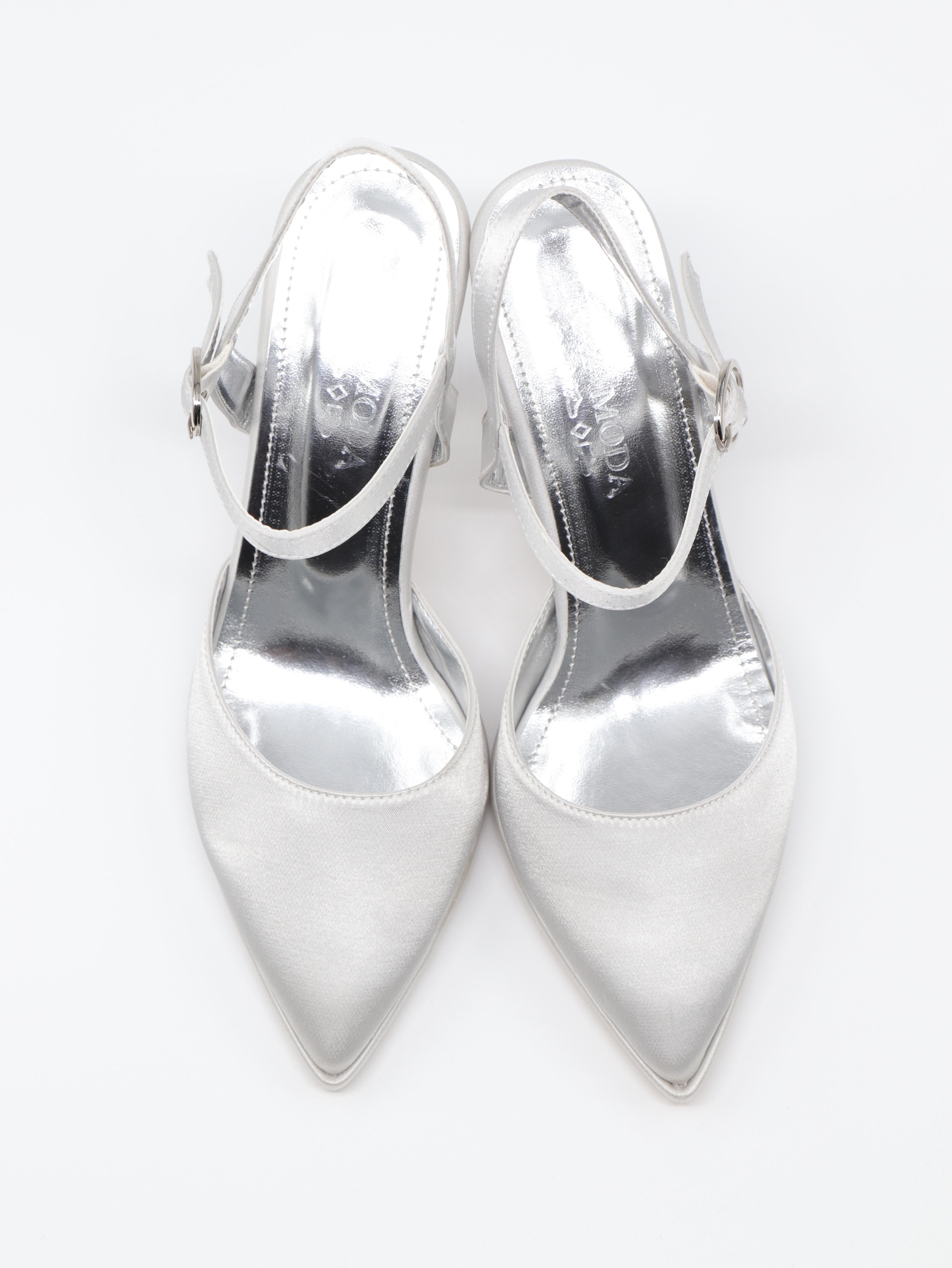 Nesil Shoes Uraz 775 Gümüş Saten Arkası Açık Topuklu Kadın Ayakkabı
