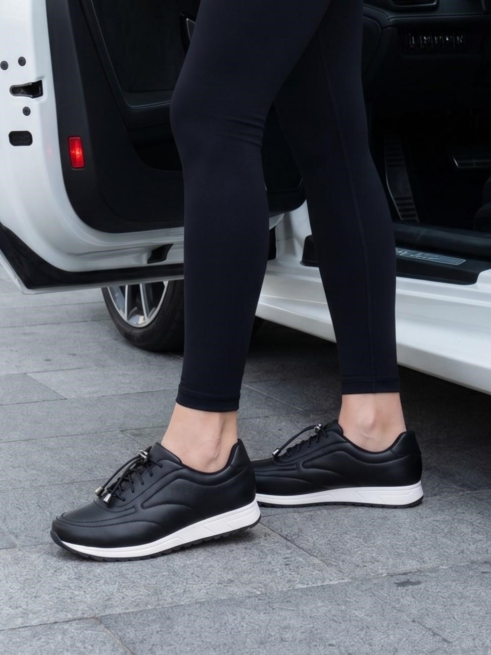 Nesil Shoes Wiss 1120 Siyah Anatomik Kadın Sneakers