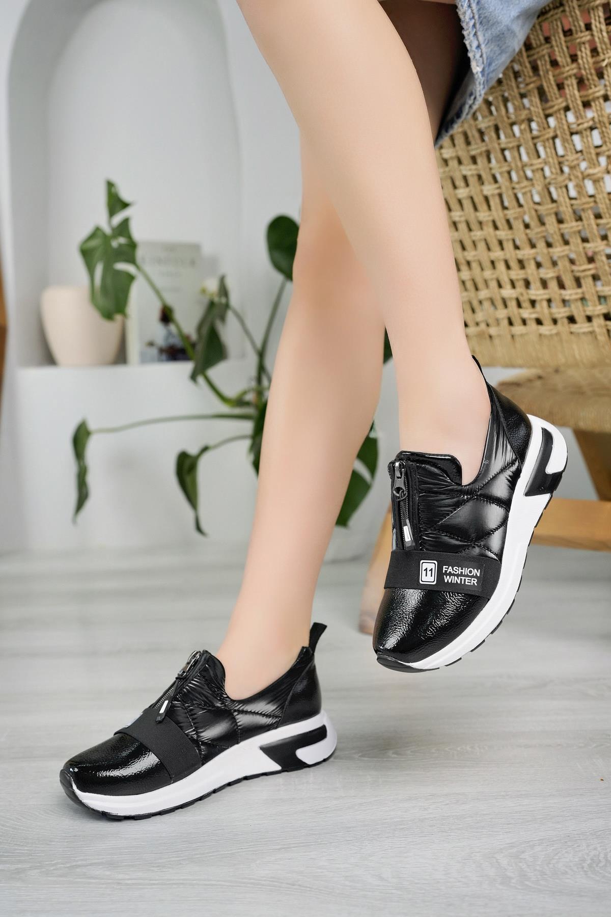 Nesil Shoes Wiss 1700 Siyah Rugan Anatomik Kadın Ayakkabı