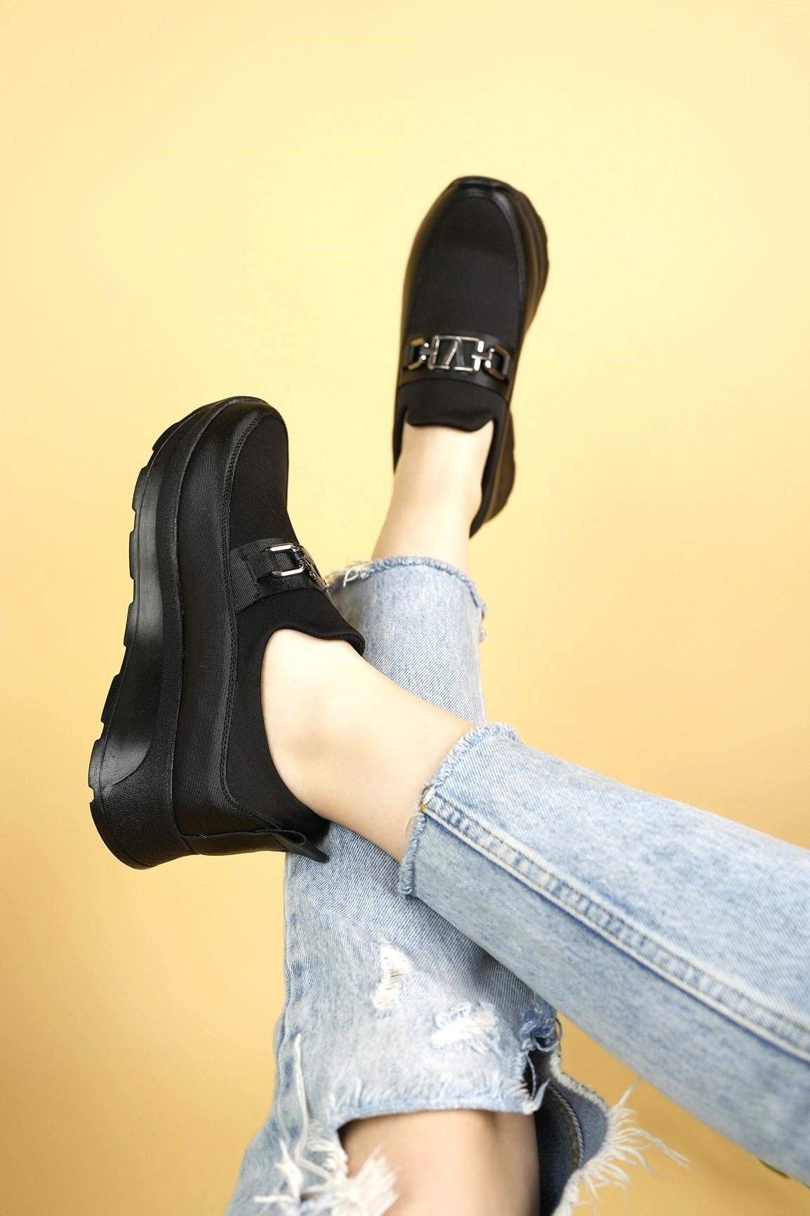 Nesil Shoes Wiss 1705 Siyah Anatomik Kadın Ayakkabı