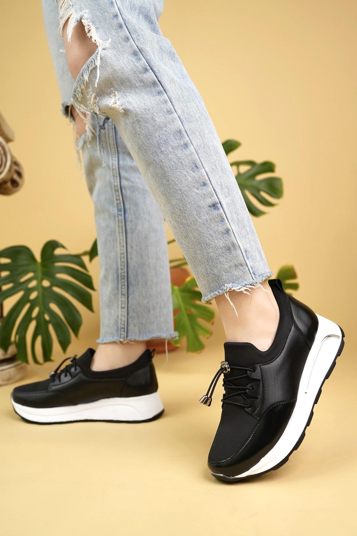 Nesil Shoes Wiss 1706 Siyah Beyaz Anatomik Kadın Ayakkabı