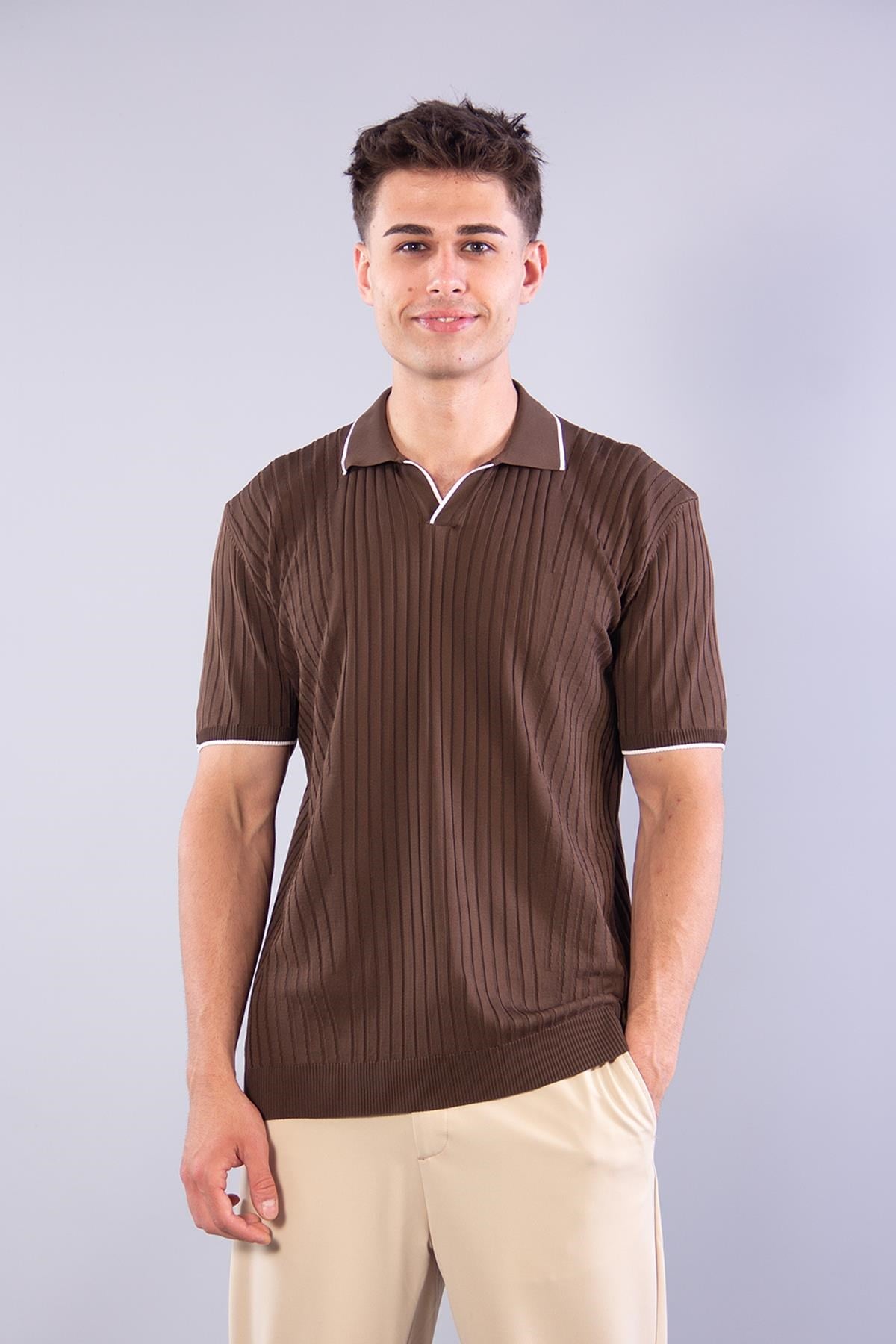 T-shirtmckanzie10020 Polo Yaka Kol Ve Yaka Çizgili Kendinden Şeritli T-shirtkadınerkek