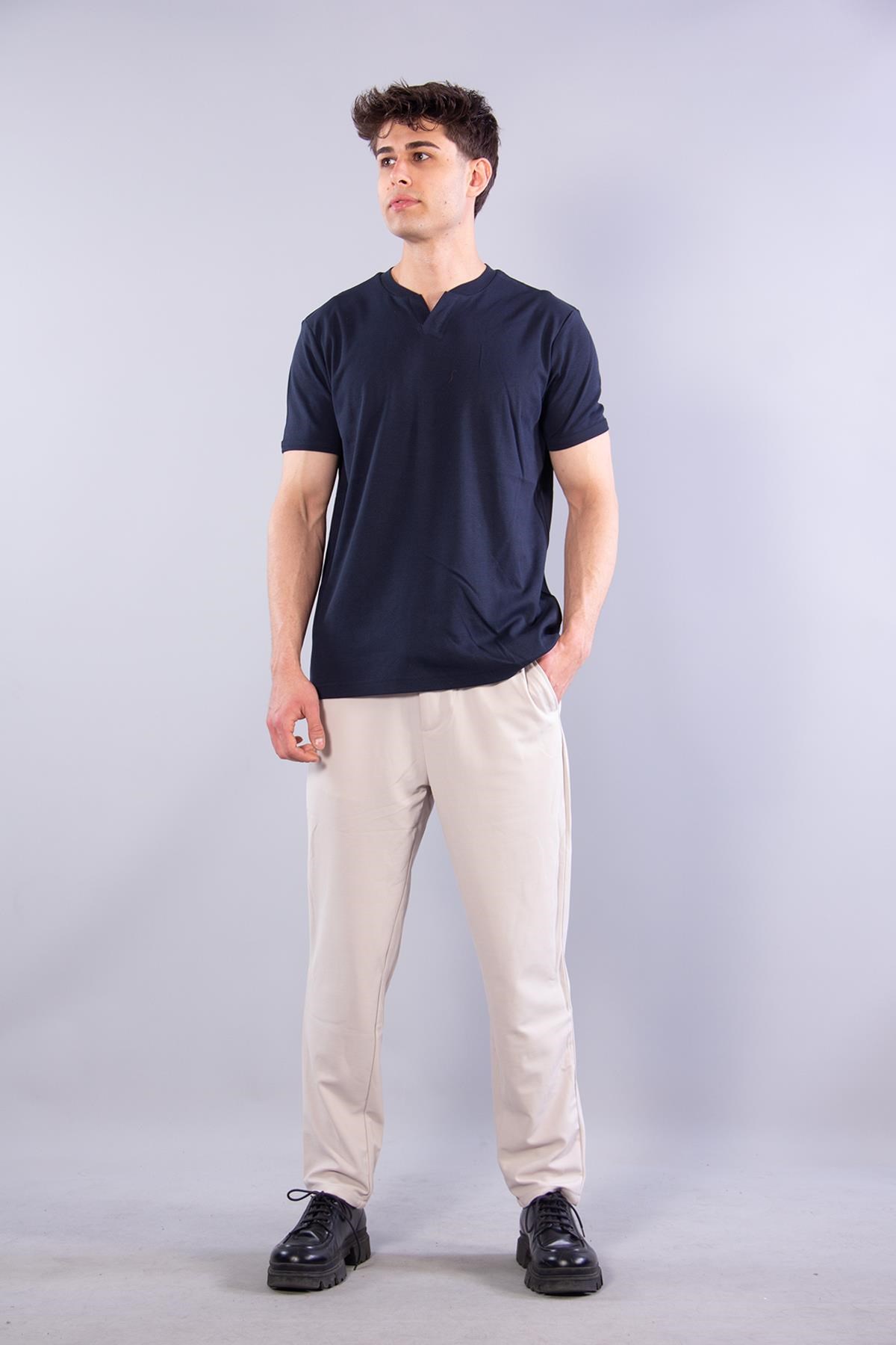 T-shirtmckanzie2122 Hakim Yaka  Modern Fit %100 Pamuk Basic T-shirtkadınerkek