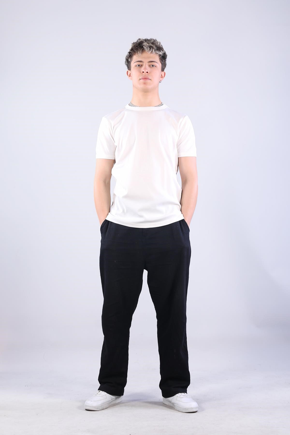T-shirtmckanzie2143-1 Full Need Ribana O Yaka T-shirtkadınerkek