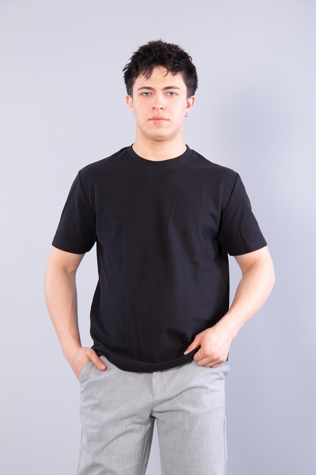 T-shirtmckanzie2351 Amerikan Pike O Yaka Regularfit T-shirtkadınerkek