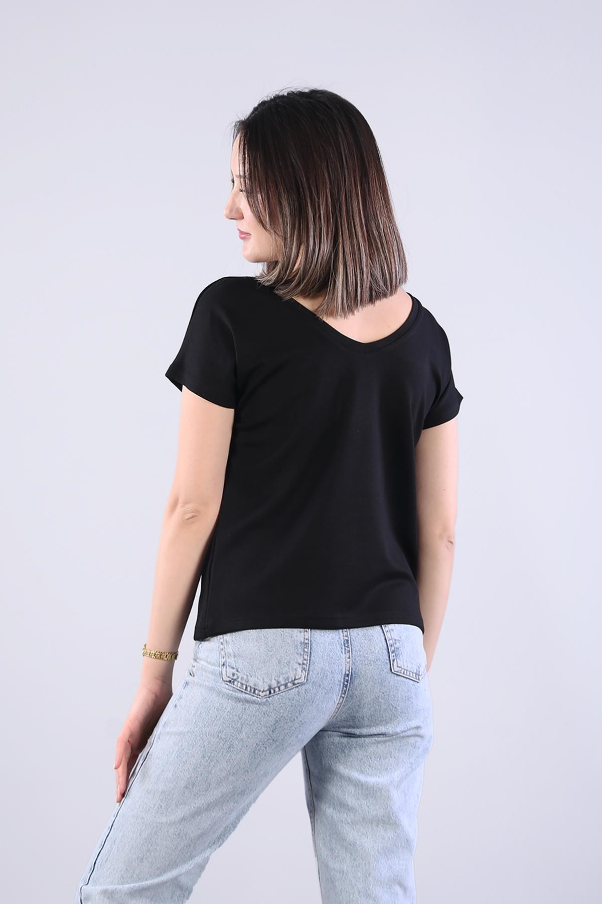 T-shirtmckanzie2962-1 Modal Kumaş Arkası Önü Derin V Yaka T-shirtkadınerkek