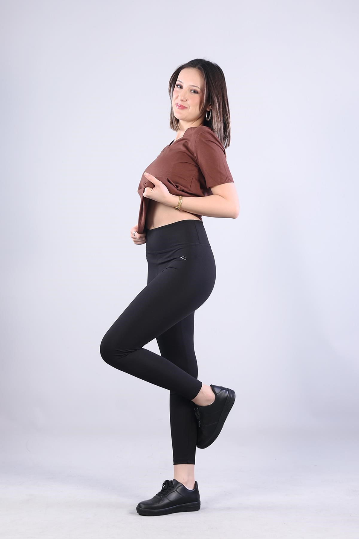 T-shirtmckanzie2992 V Yaka Basic T-shirtkadınerkek