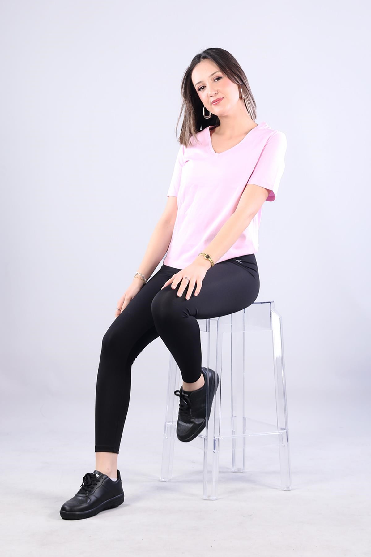 T-shirtmckanzie2992 V Yaka Basic T-shirtkadınerkek