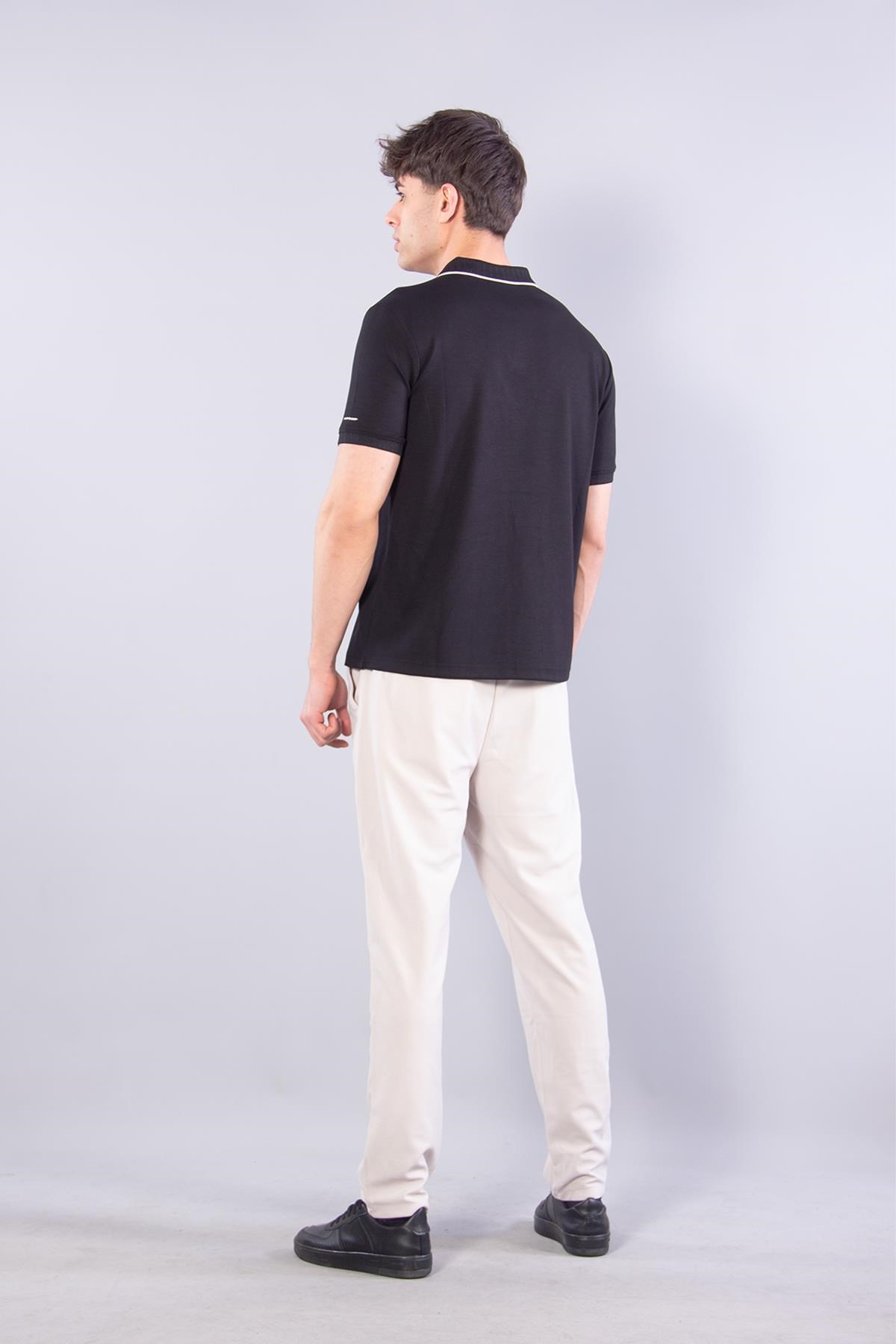 T-shirtmckanzie4666 Modal V Patlı Yaka Ucu Çizgili T-shirtkadınerkek