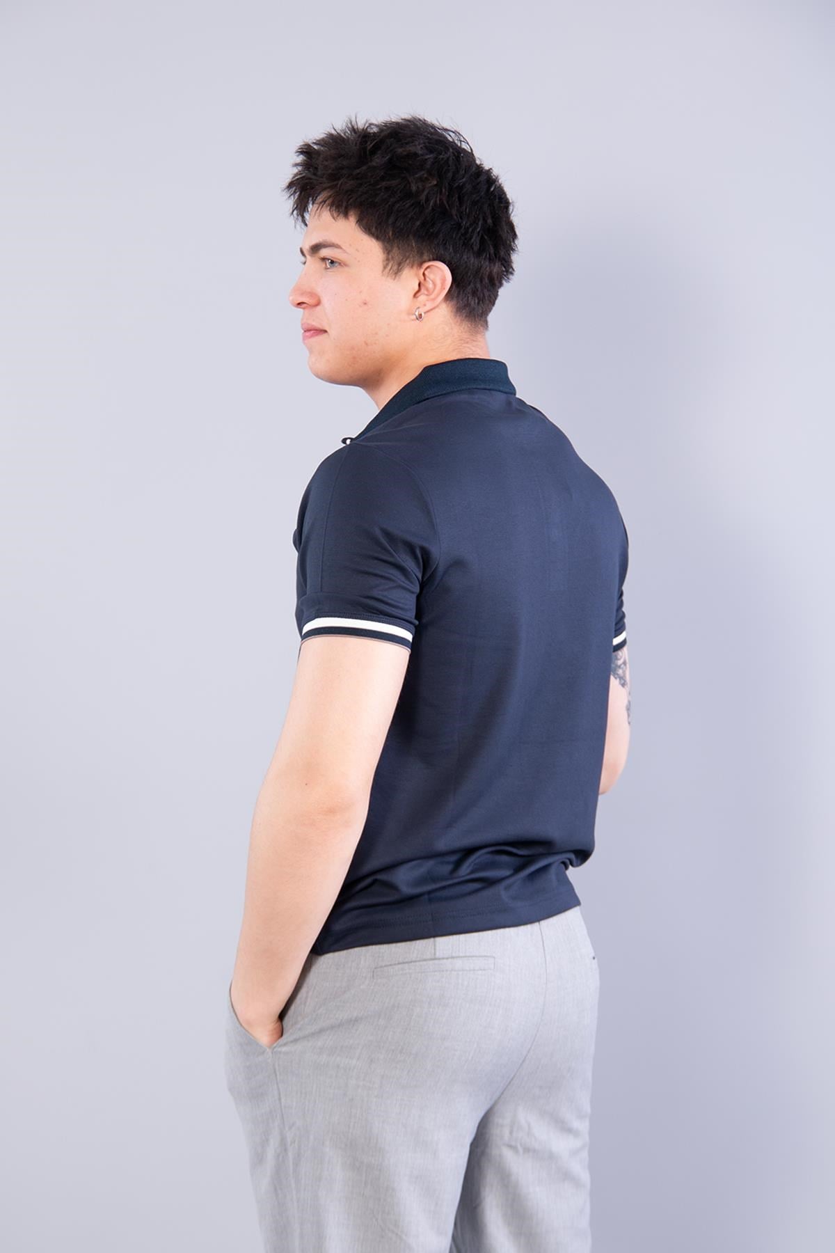 T-shirtmckanzie4667 Yakalı Modal T-shirtkadınerkek