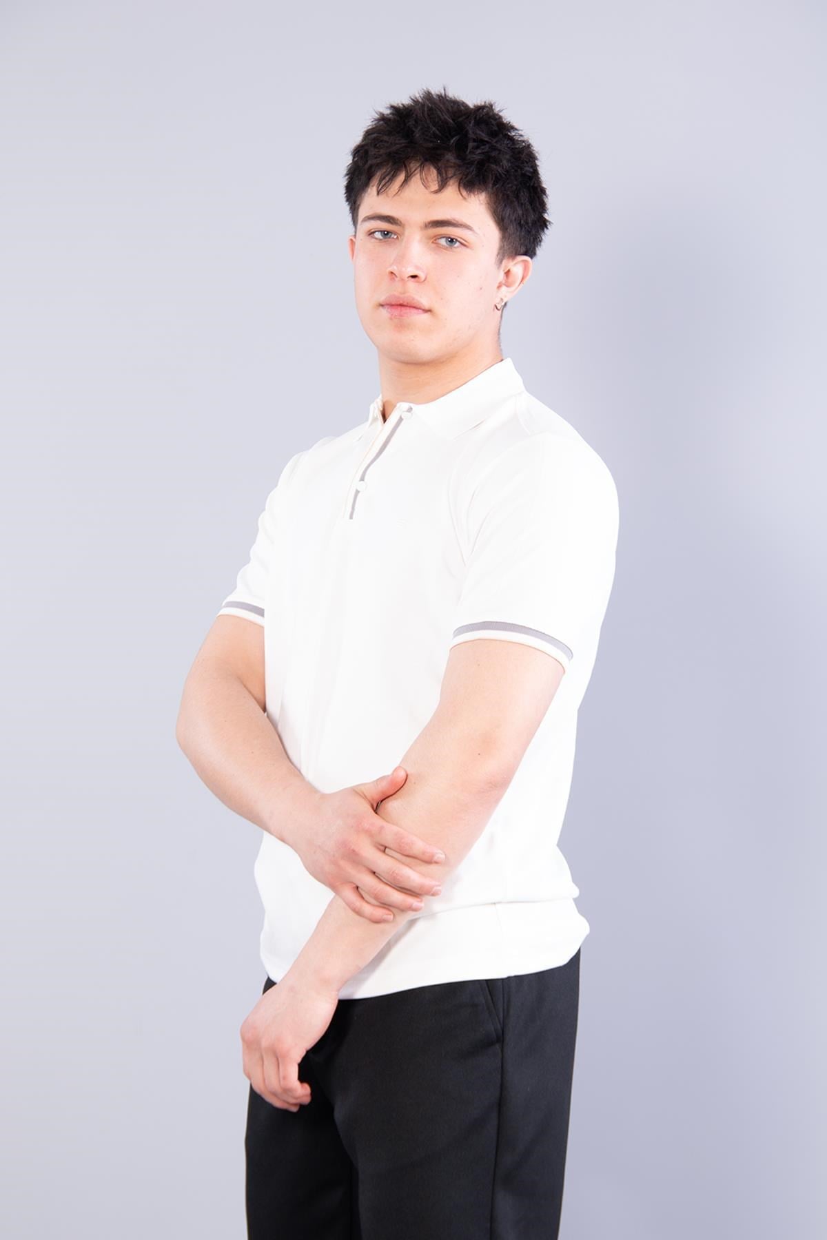 T-shirtmckanzie4667 Yakalı Modal T-shirtkadınerkek