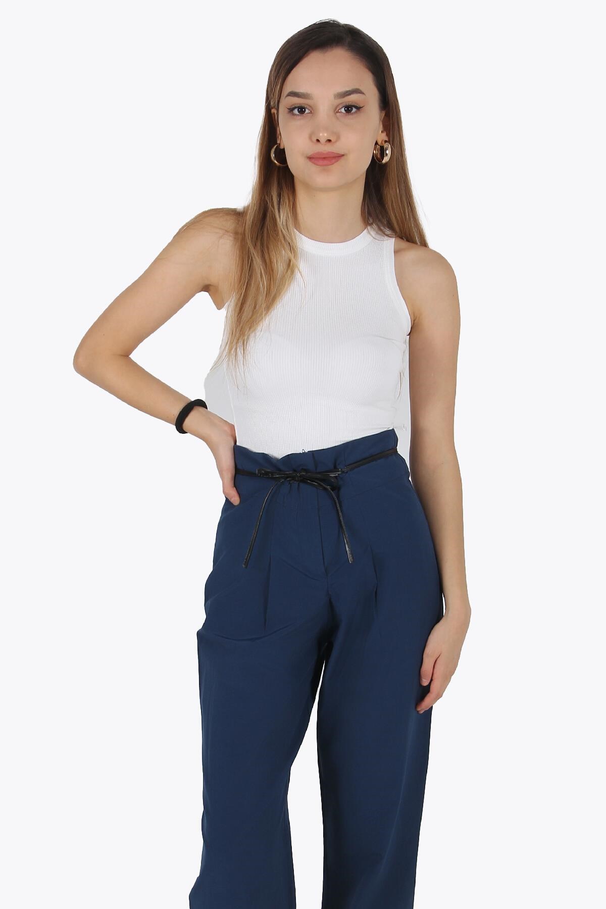 Bodymckanzie5673 Yüzücü Bodykadınerkek