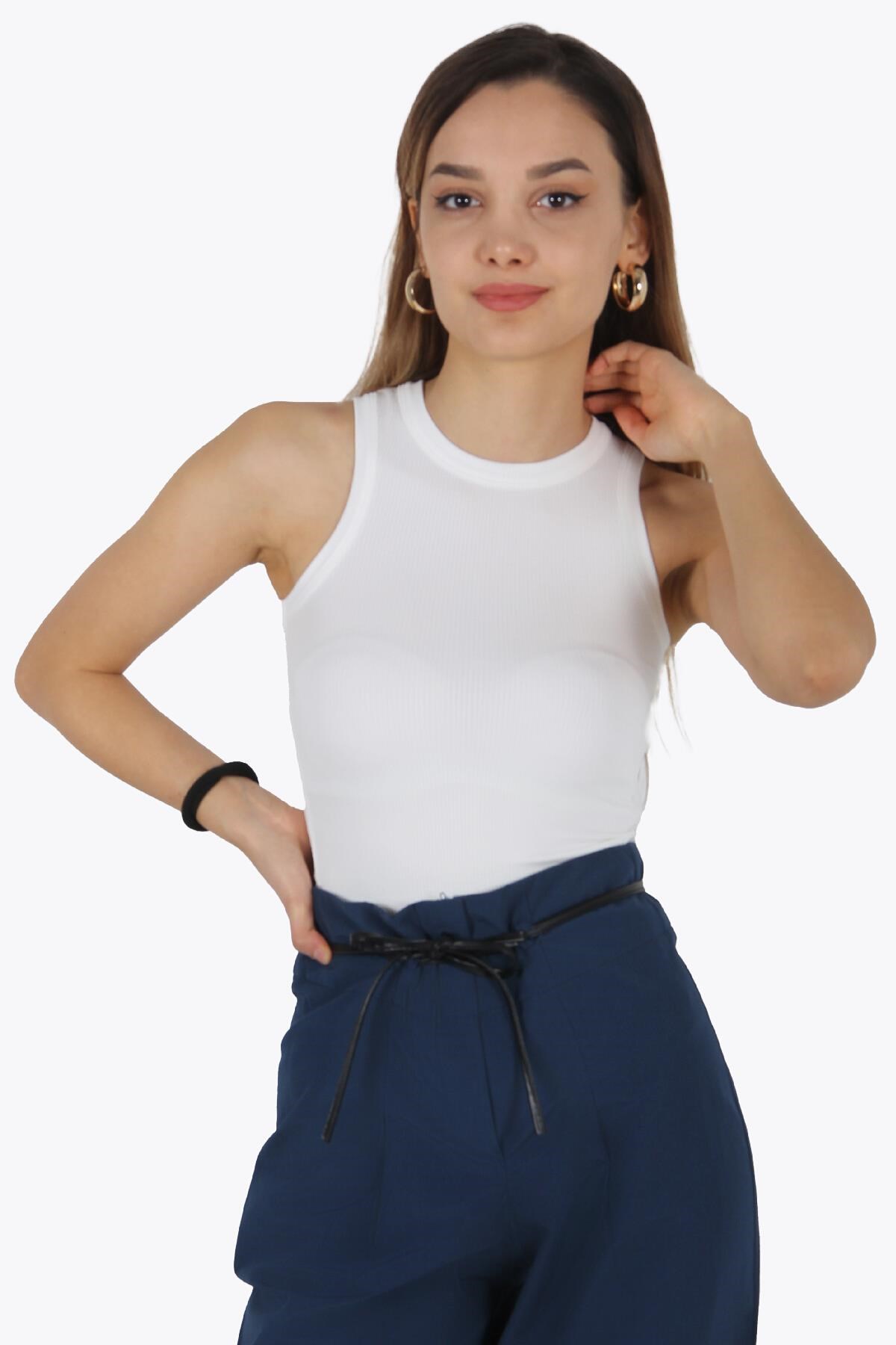 Bodymckanzie5673 Yüzücü Bodykadınerkek