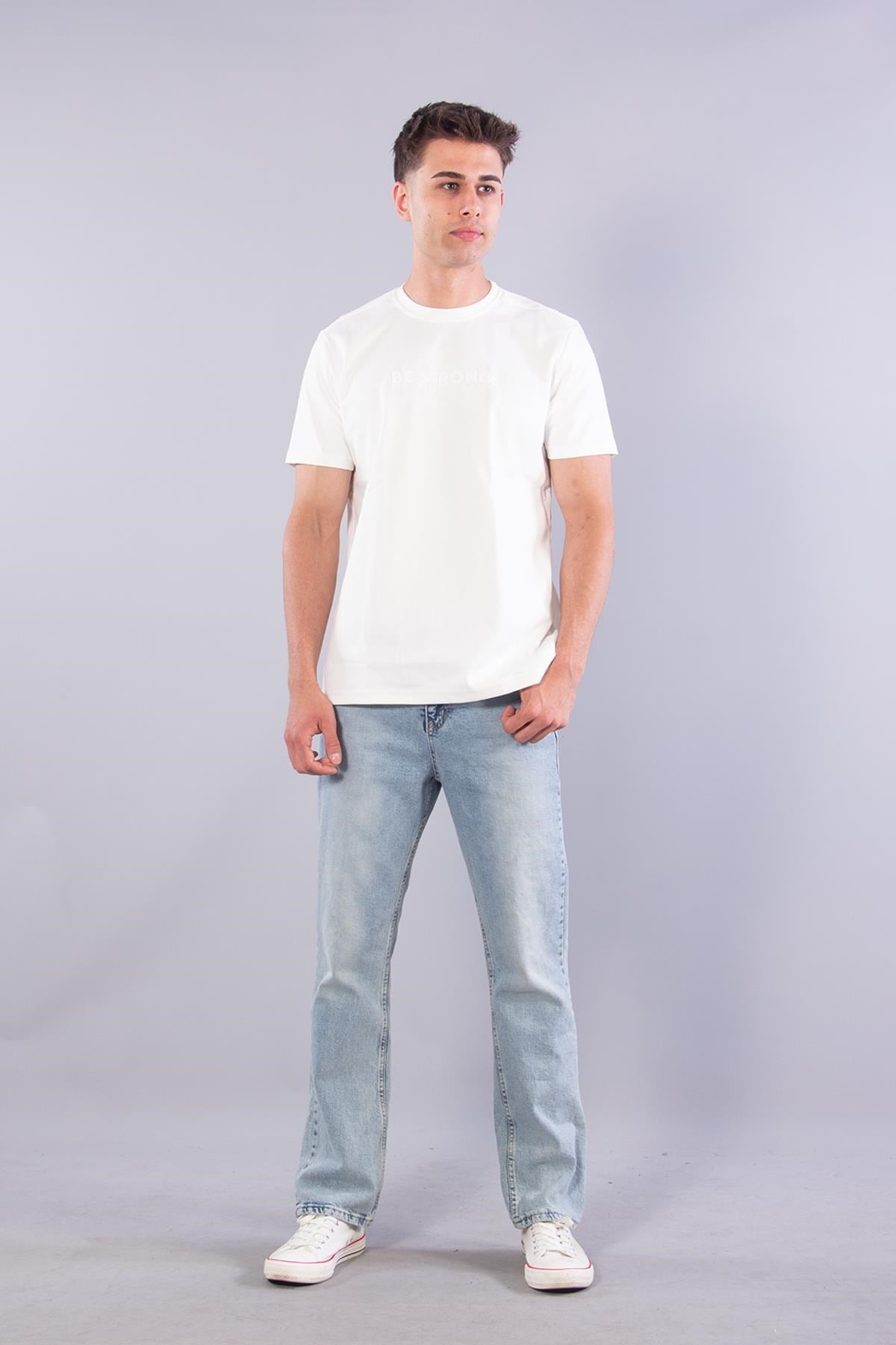 T-shirtmckanzie8321 Sıfır Yaka İnterlok Kumaş Be Strong T-shirtkadınerkek