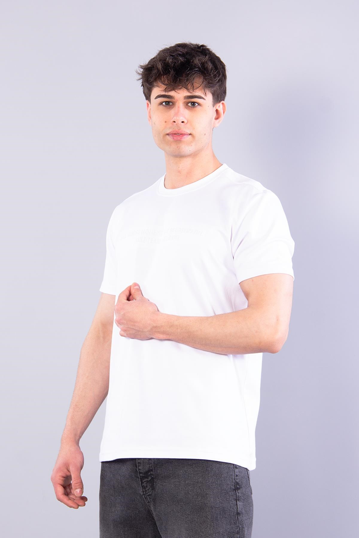 T-shirtmckanzie8377 All Those Moment Till Kabartma Baskılı O Yaka Modal T-shirtkadınerkek