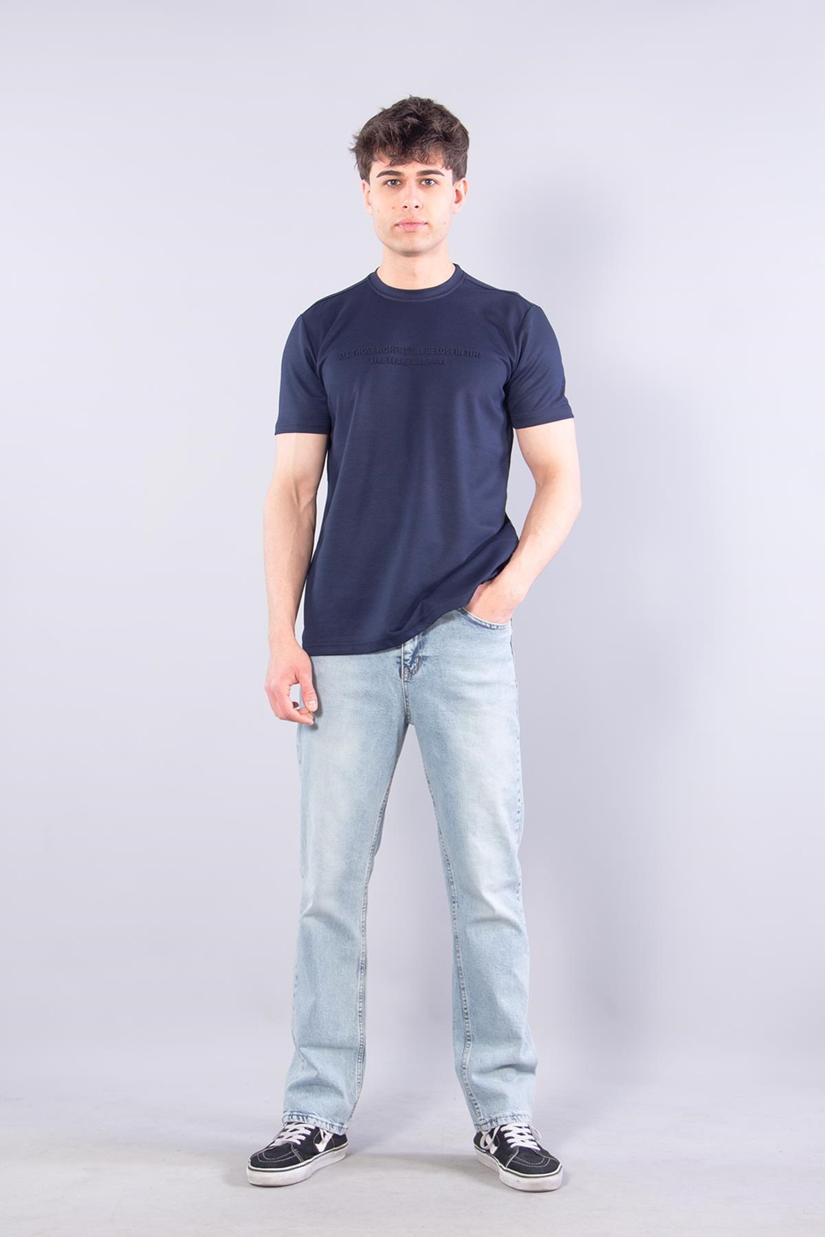 T-shirtmckanzie8377 All Those Moment Till Kabartma Baskılı O Yaka Modal T-shirtkadınerkek